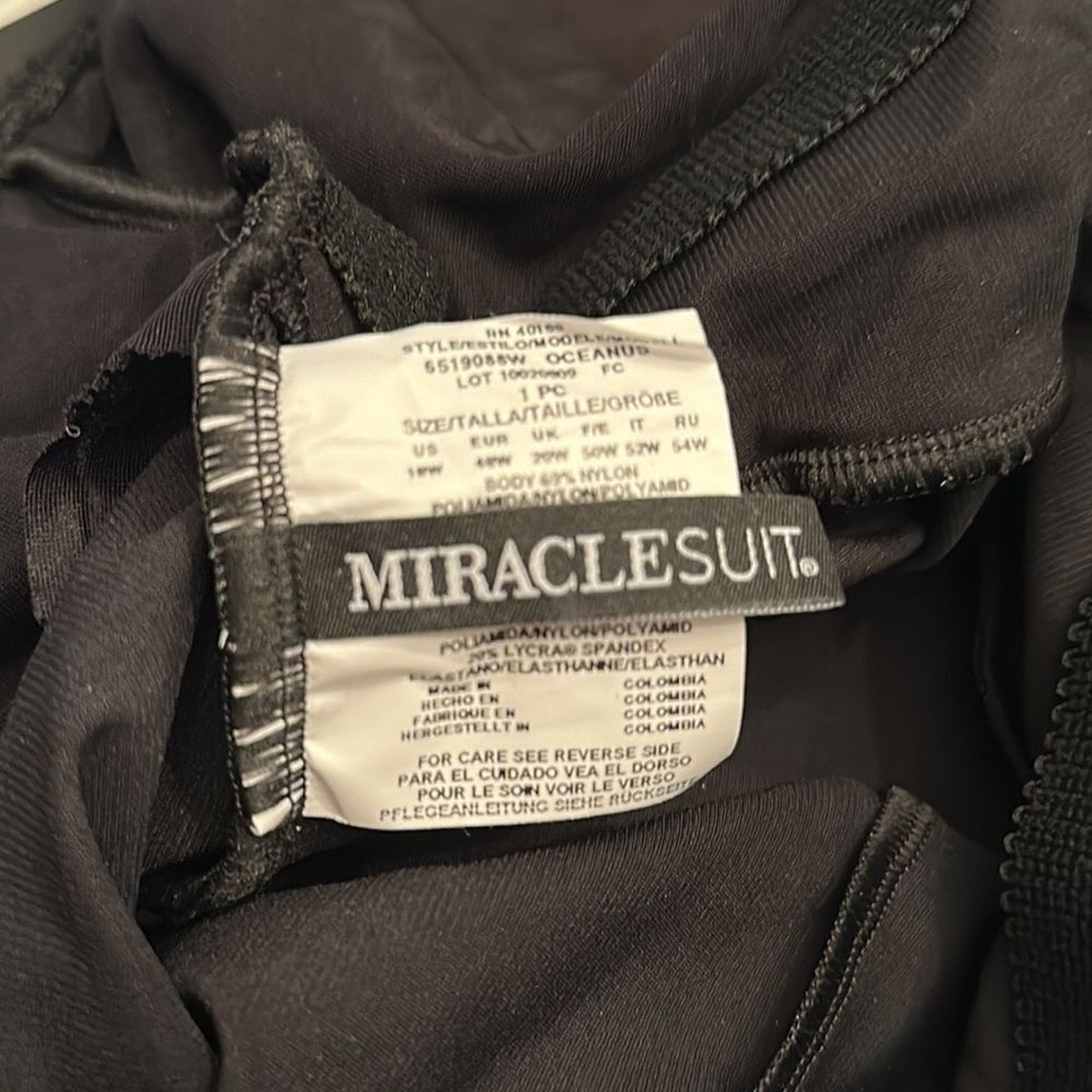 NWT Miraclesuit Oceanus Solid Plus Size Swimsuit - size 16W