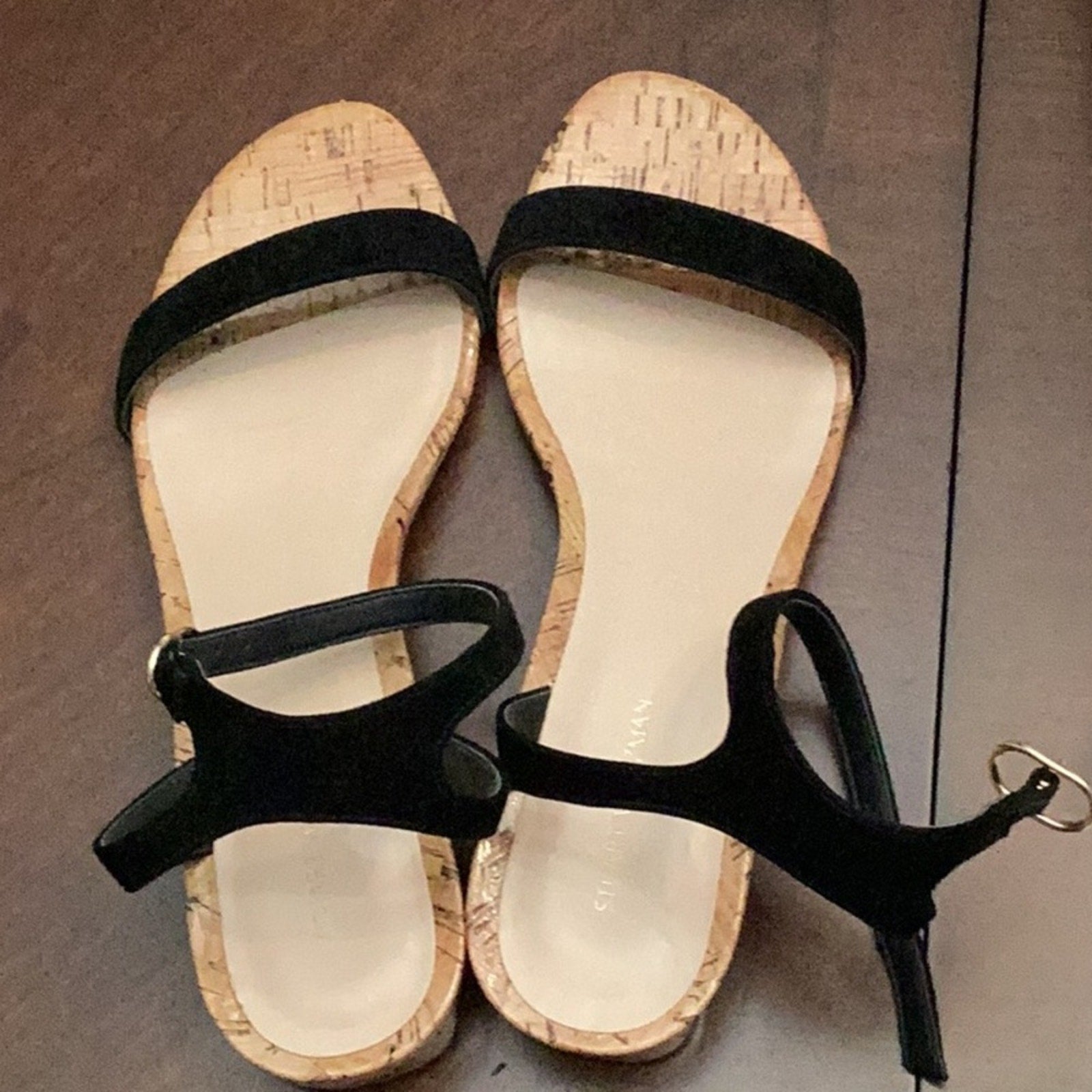 Stuart Weitzman Ave Leather Wedge Sandals - 9
