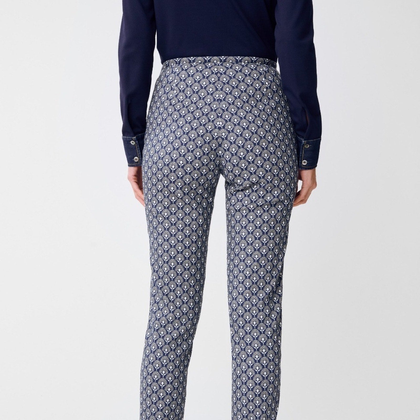 J.Mclaughlin Women's Cigarette Pants - size 4