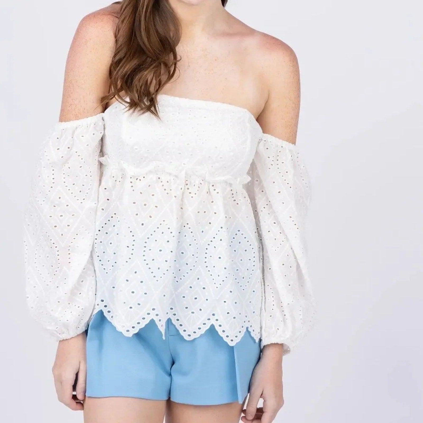 NEW Misa Los Angeles Sera Top in White Eyelet - size Large
