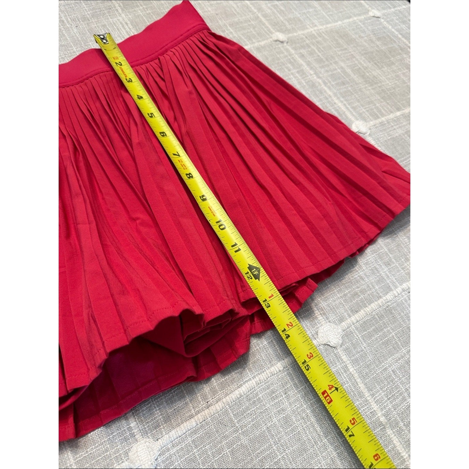 Lululemon Varsity High-Rise Pleated Tennis Skirt Cherry - 8 🌟