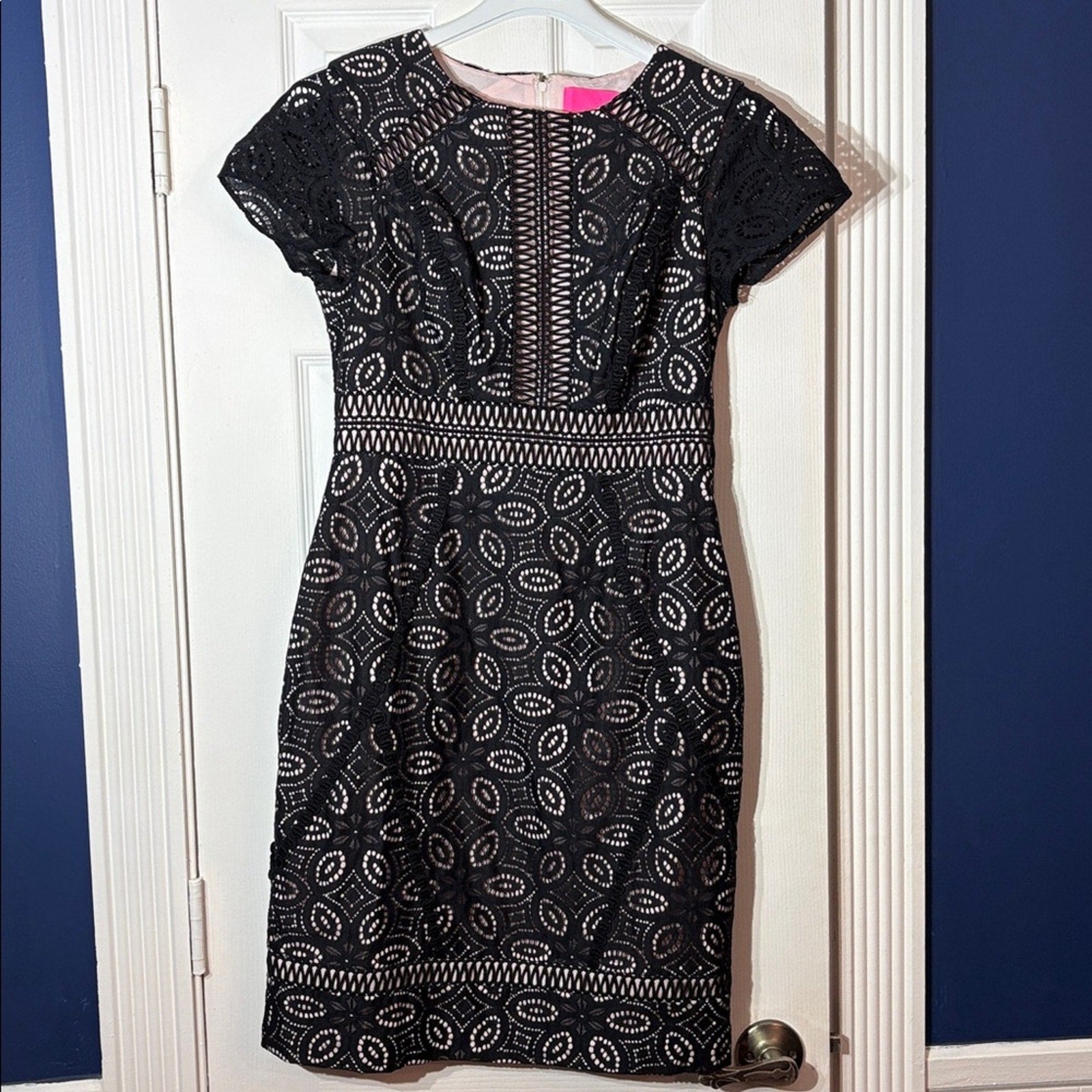 LILLY PULITZER Suzanne Shift Dress - size 6