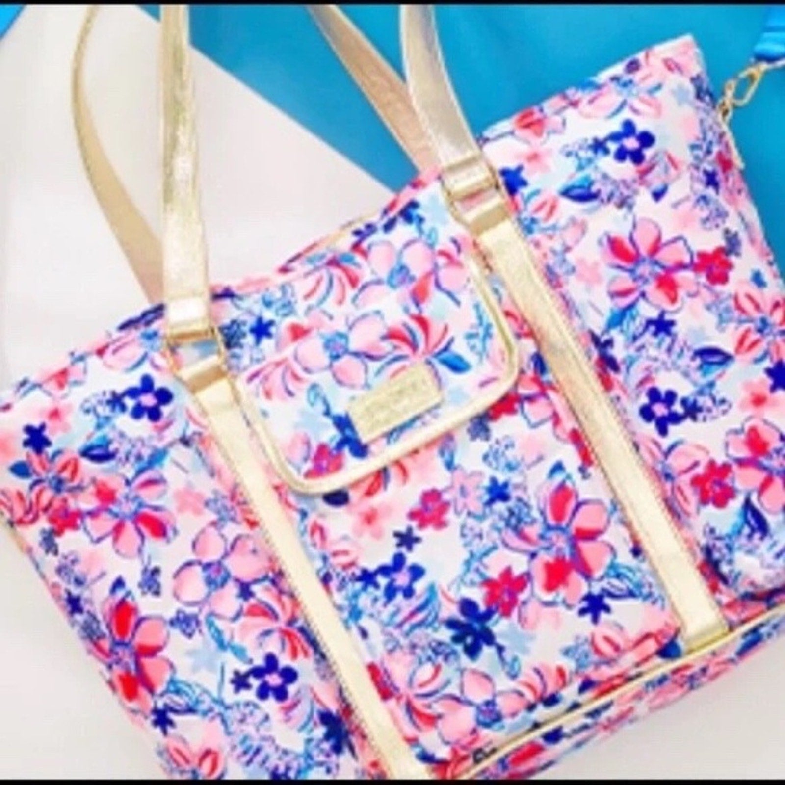 New Lilly Pulitzer Insulated Beach Bag Tote in Party Like a Lobster R$168