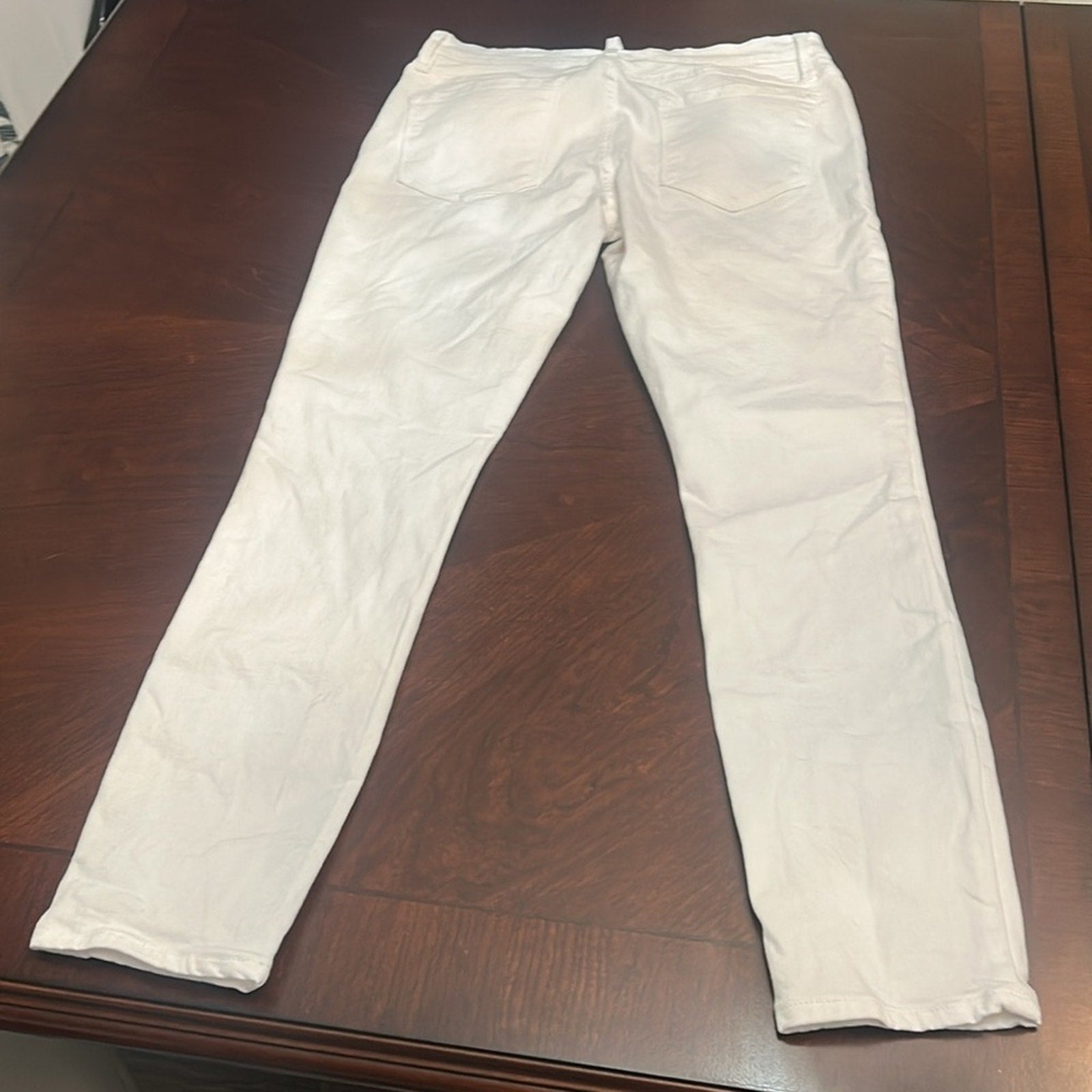 Frame Denim Le Skinny De Jeanne Crop Ankle Jeans In Blanc - size 29