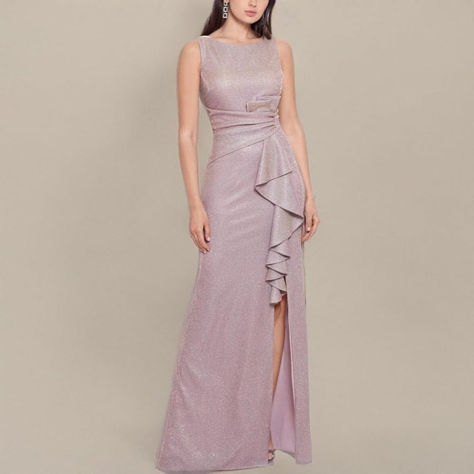 NWT Betsy & Adam Women's Long Glitter Sleeveless Gown w/ Ruffle Detail - size 6