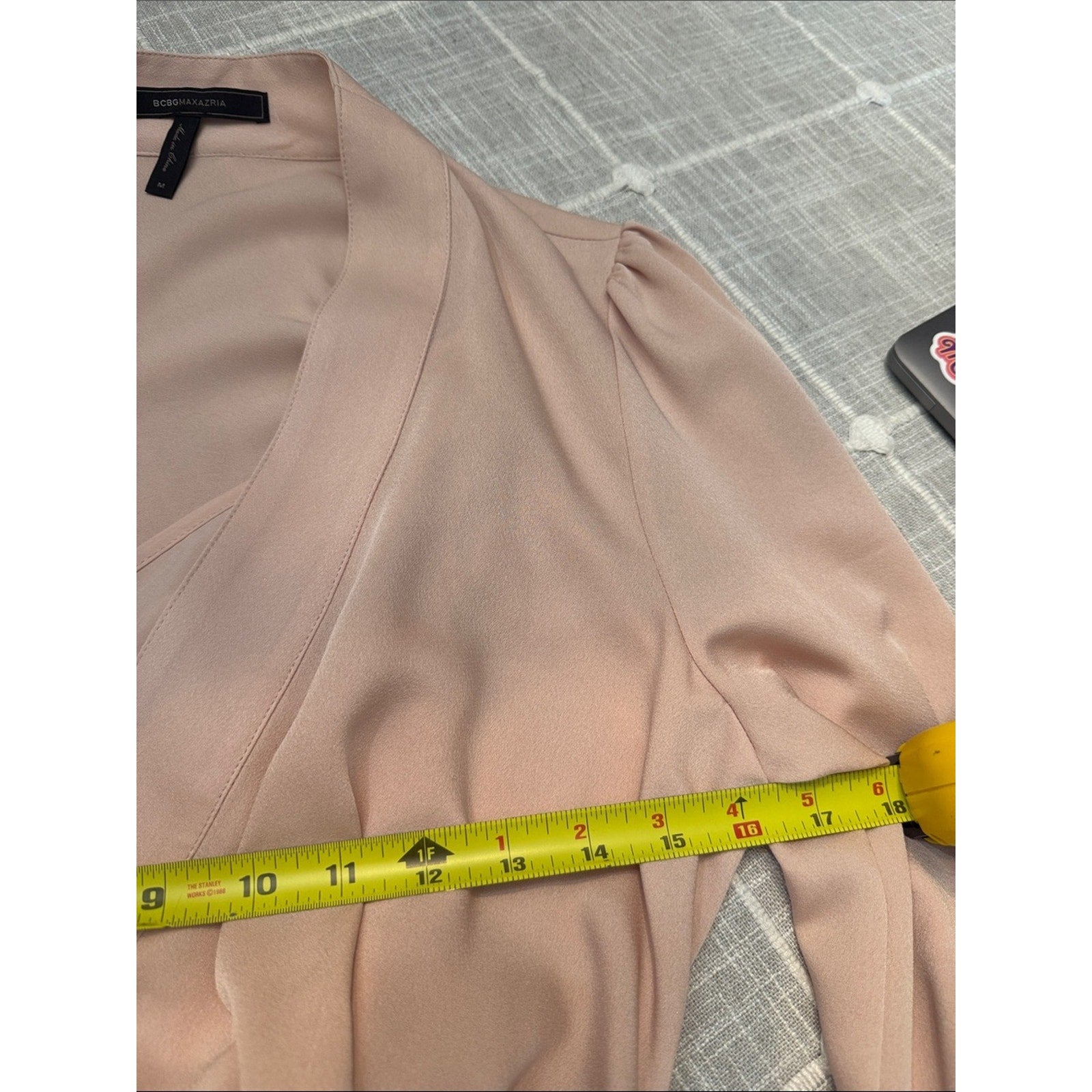 BCBG MaxAzaria Wrap Midi Dress in Bare Pink - M 🌟