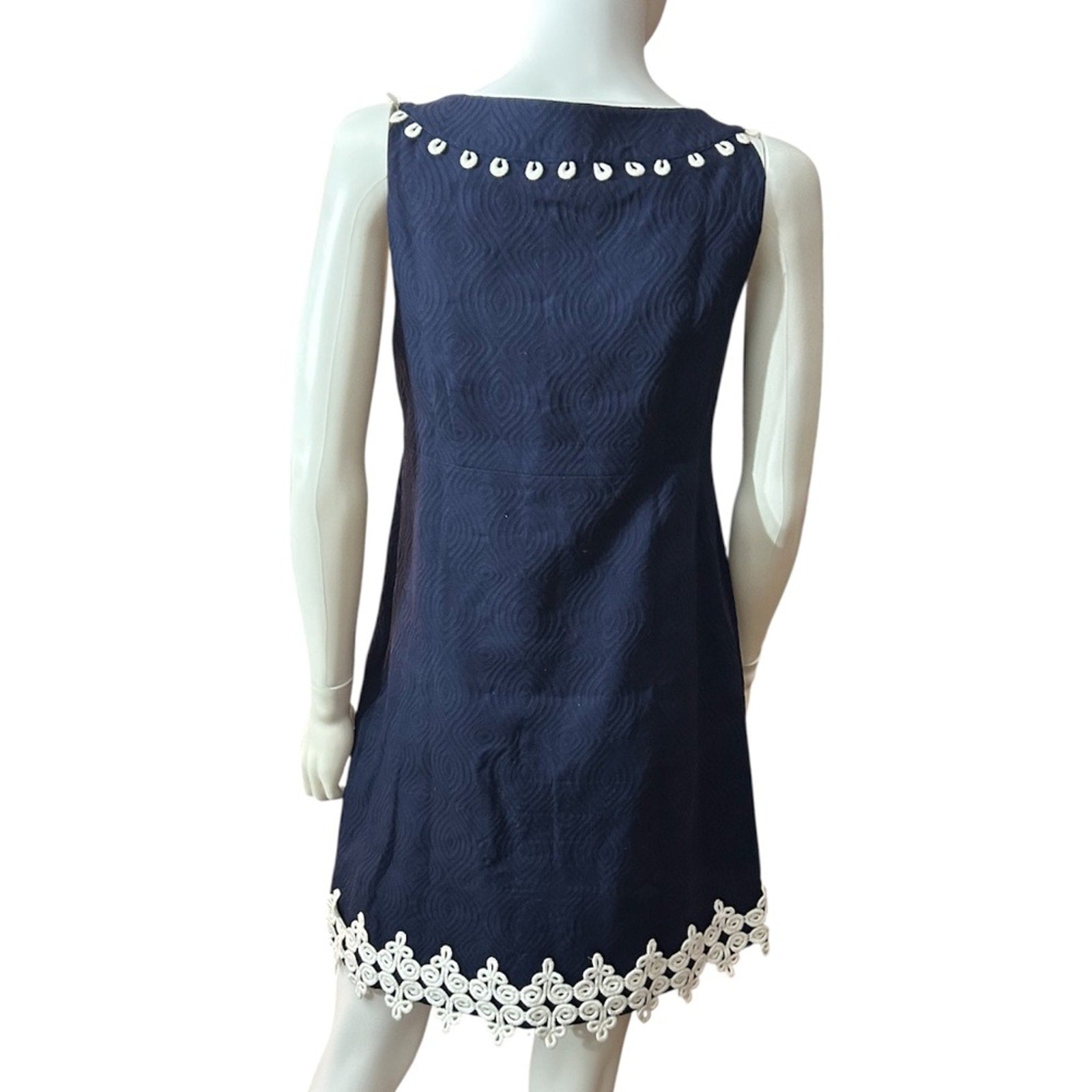 Lilly Pulitzer rare Shift Dress True Navy Size 4