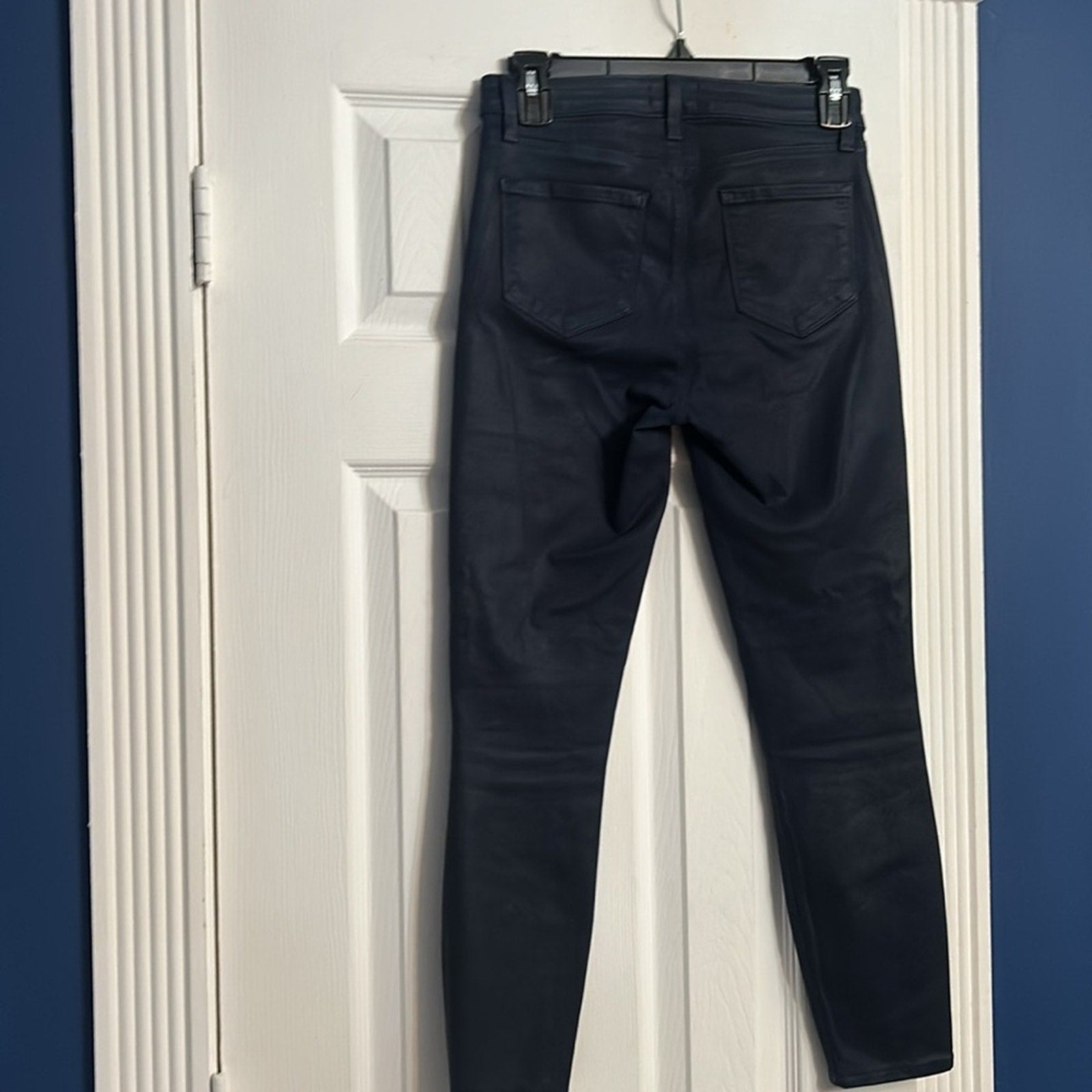 L'agence Margot Coated Cropped Skinny Jean - size 26