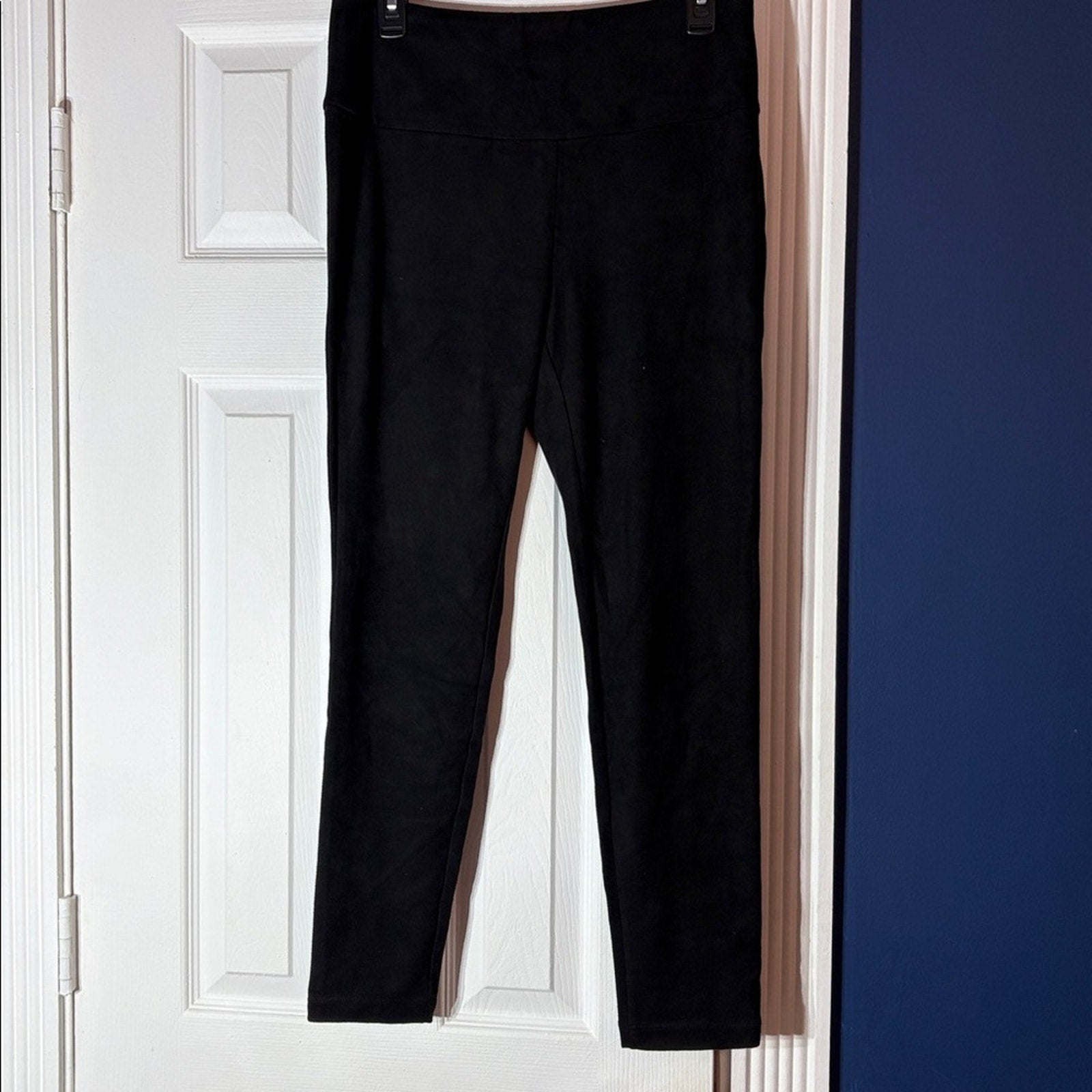 J McLaughlin Lori Micro Suede Leggings - M