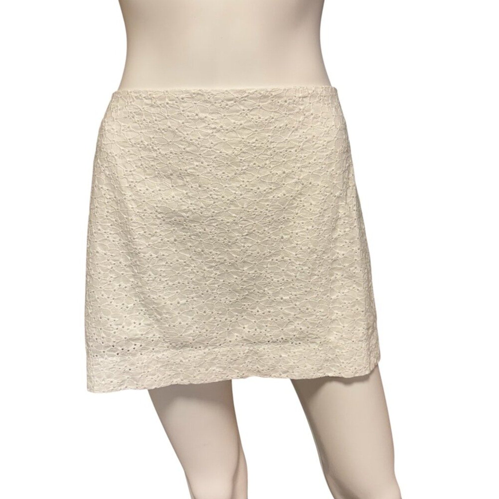 Lilly Pulitzer Eyelet White Skirt - 6