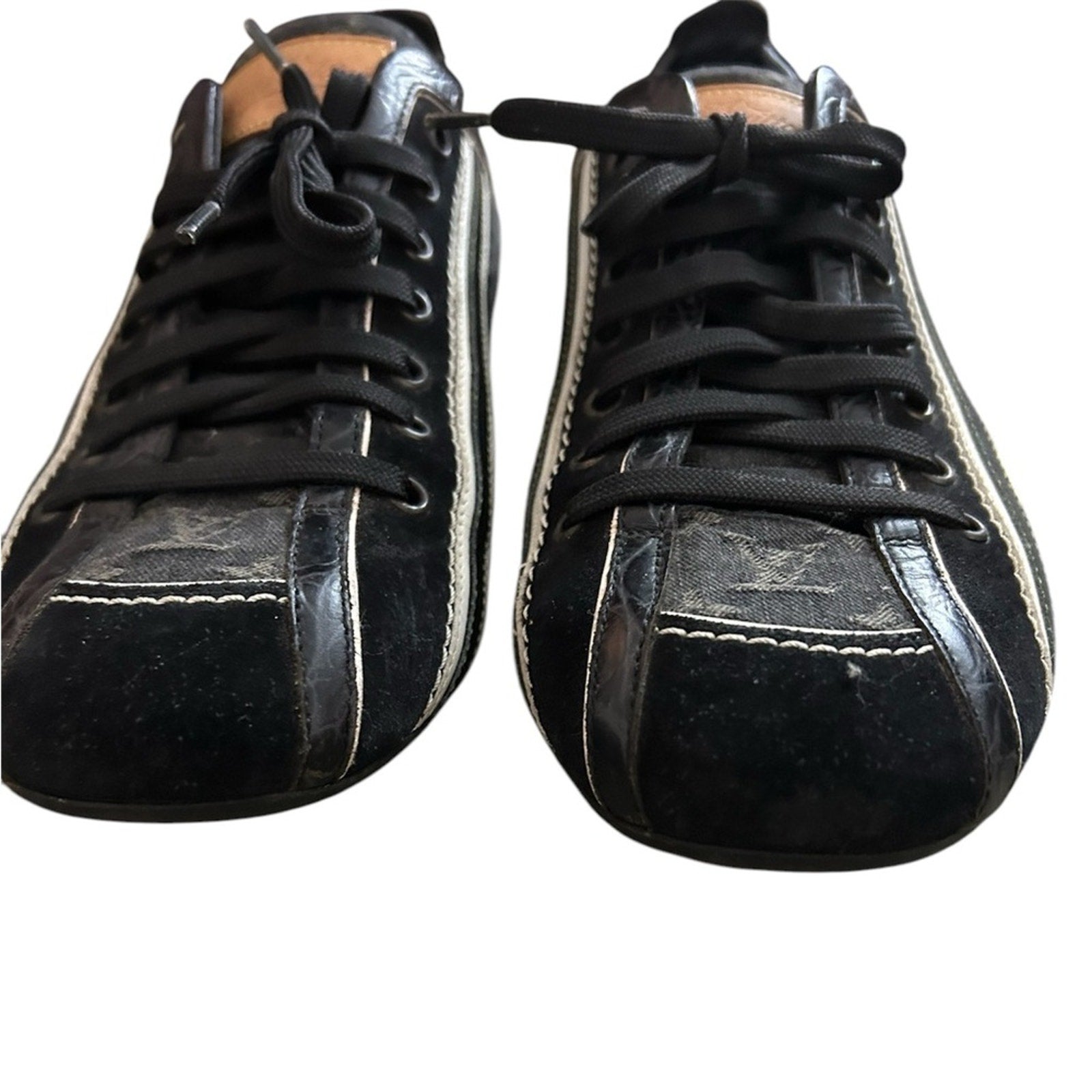 Louis Vuitton vintage monogram sneaker - size 40 (= 10 US)