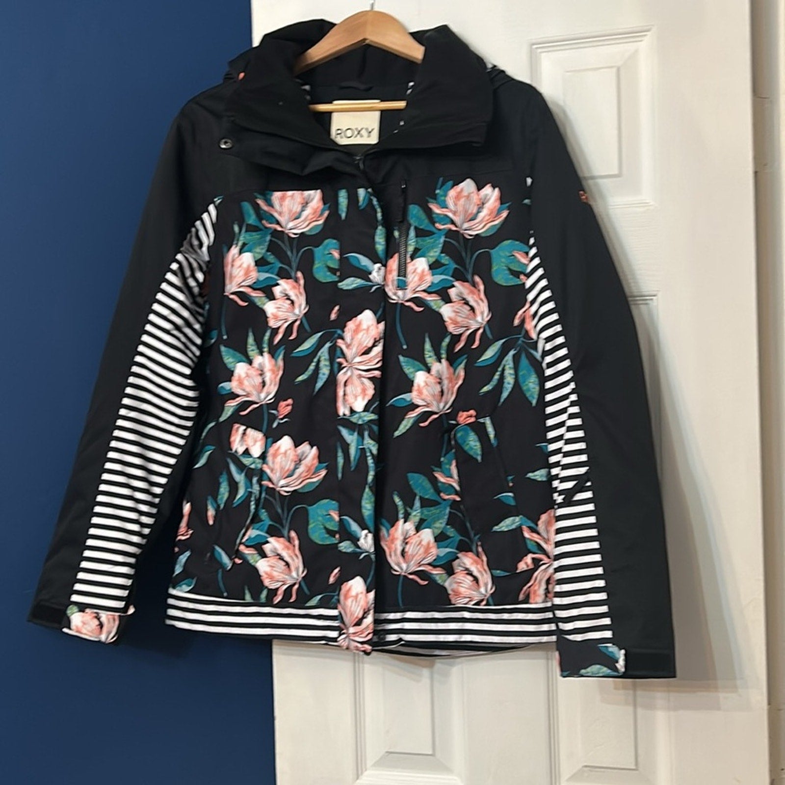 ROXY Jetty - Snow Jacket - size large