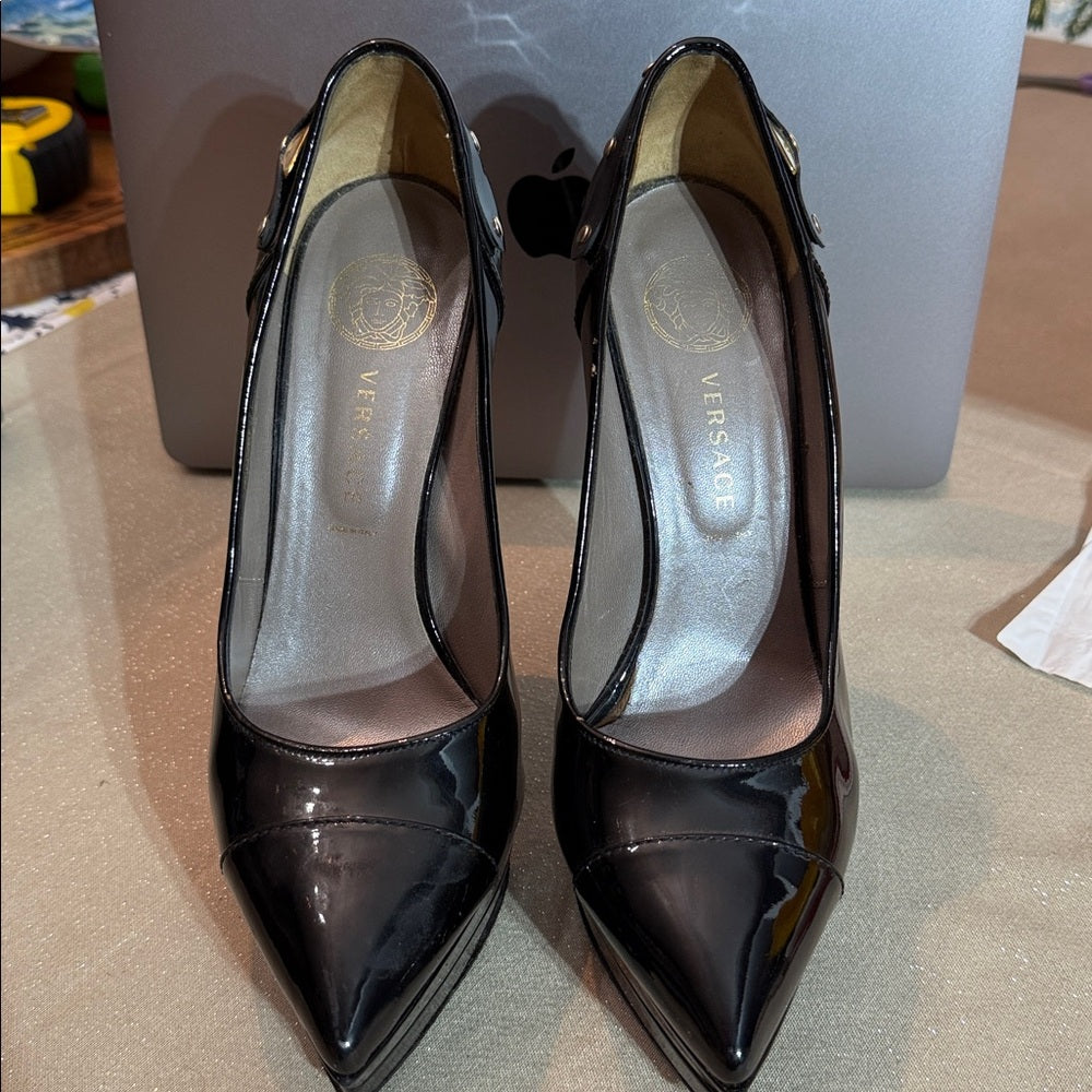 Versace Patent Leather Pumps Black - 38 (US 8) 🌟 - Image 2