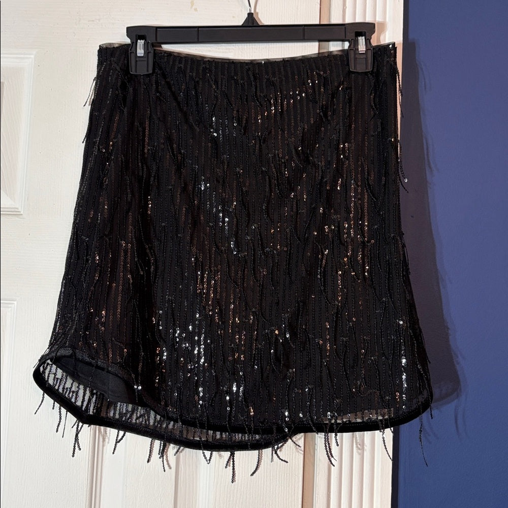 NWT Avec Les Filles Women's Sequinned Fringed - size M