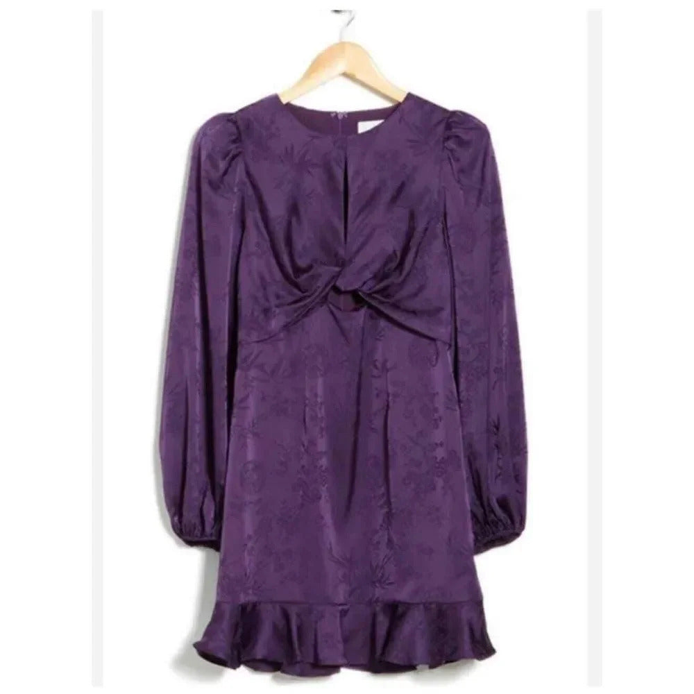 NEW ASTR THE LABEL NWT PURPLE Floral Knee Length Long Sleeve Satin Dress