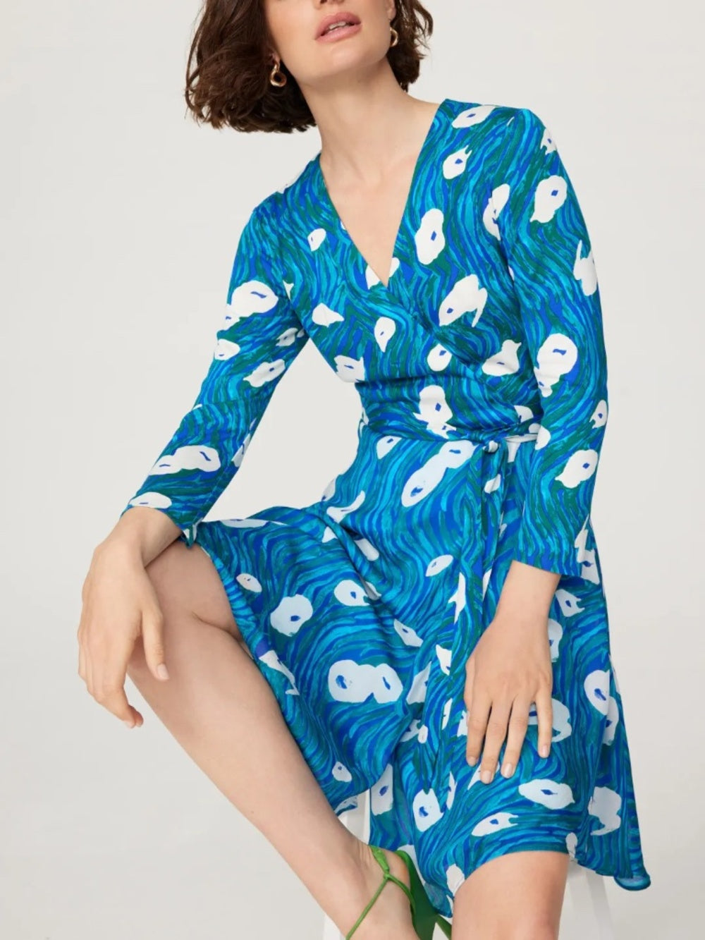 Diane von Furstenberg Irina Silk Dress - size small - Image 3