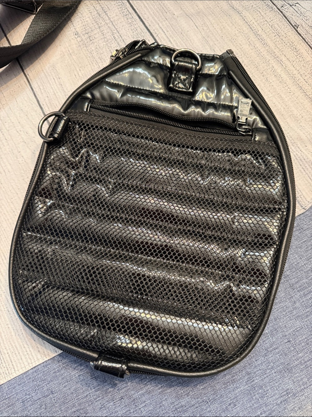 ACE OF THE COURT PICKLEBALL BAG BLACK PATENT - Image 9