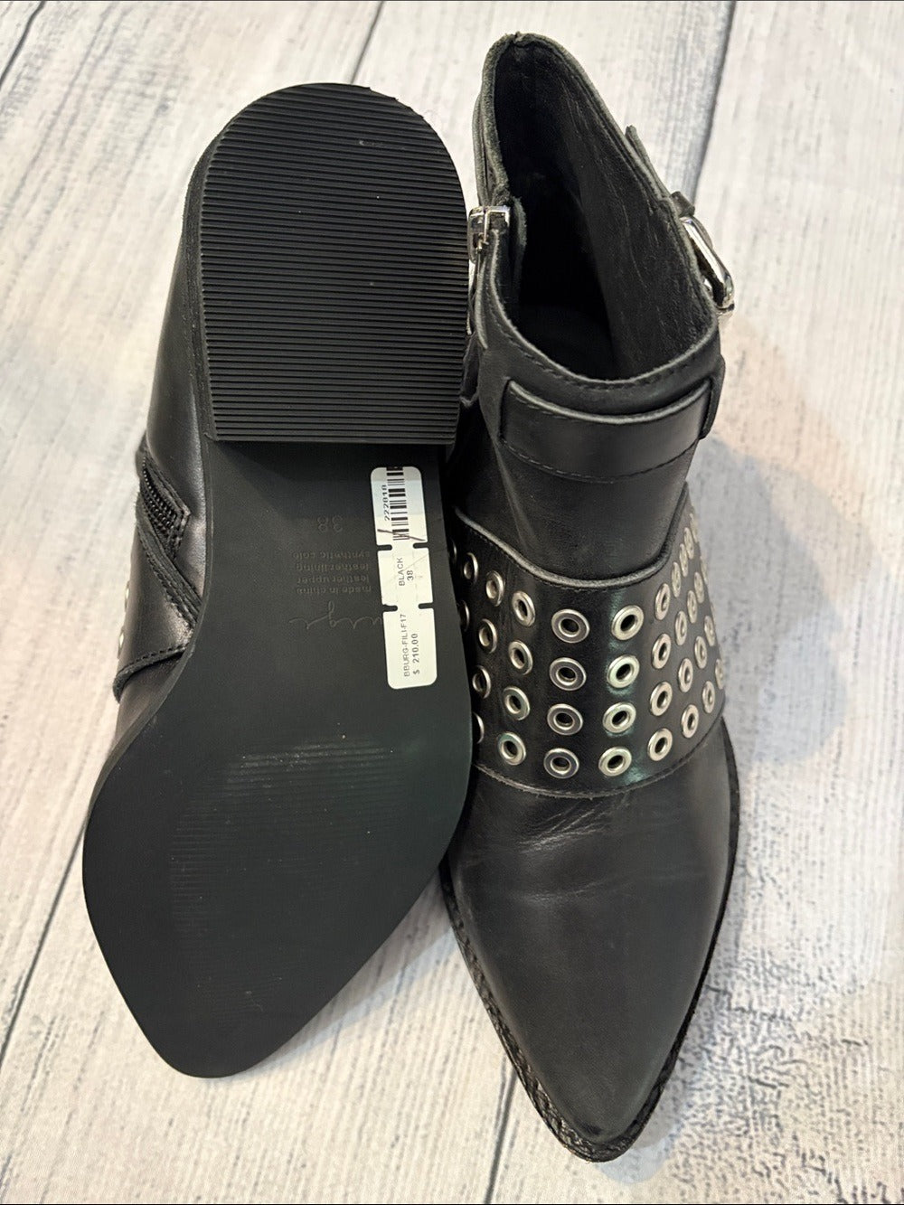 URGE FILI ANKLE LEATHER BOOTS - size 38 (US size 8) 🌟 - Image 3