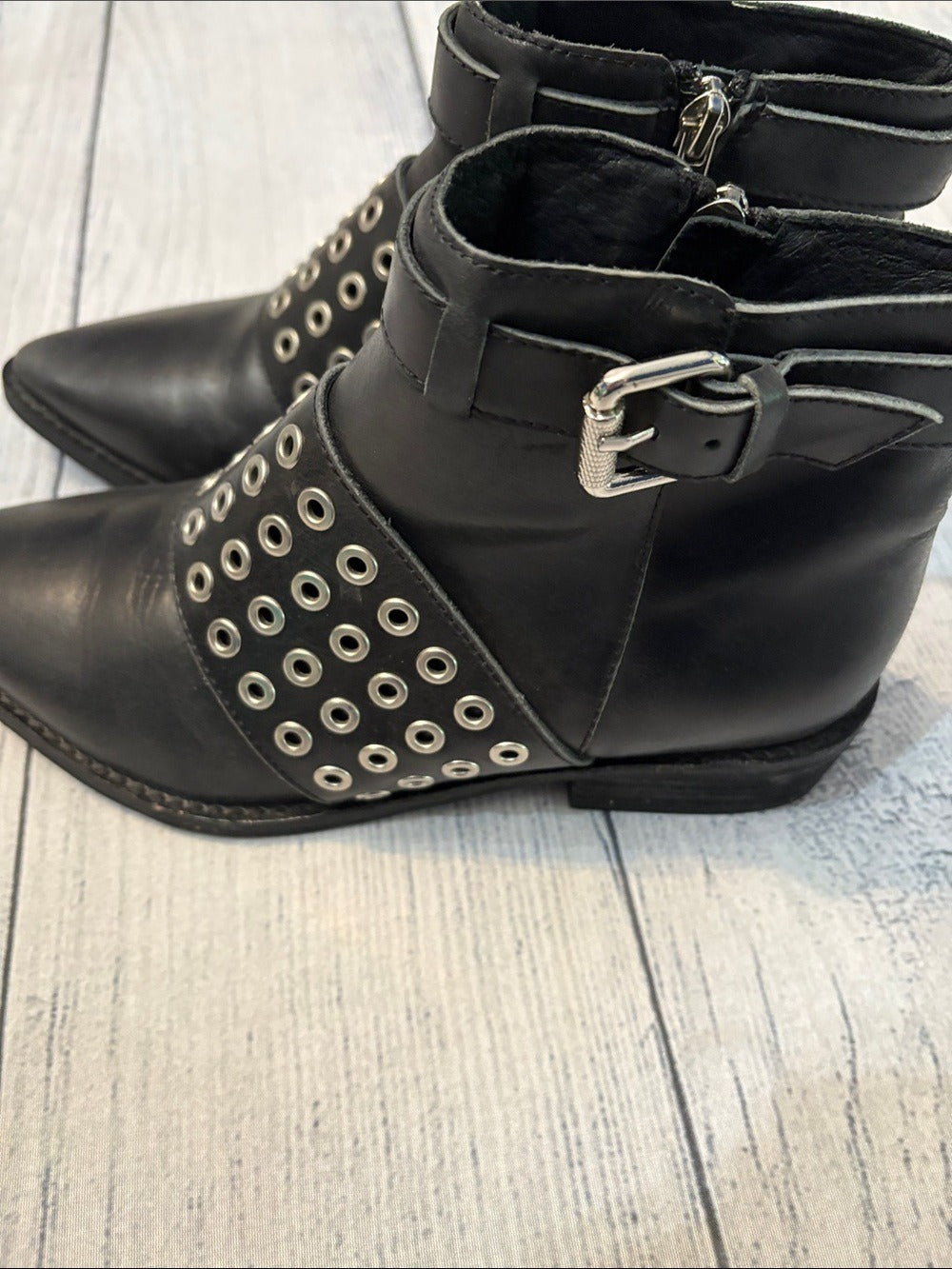 URGE FILI ANKLE LEATHER BOOTS - size 38 (US size 8) 🌟 - Image 4