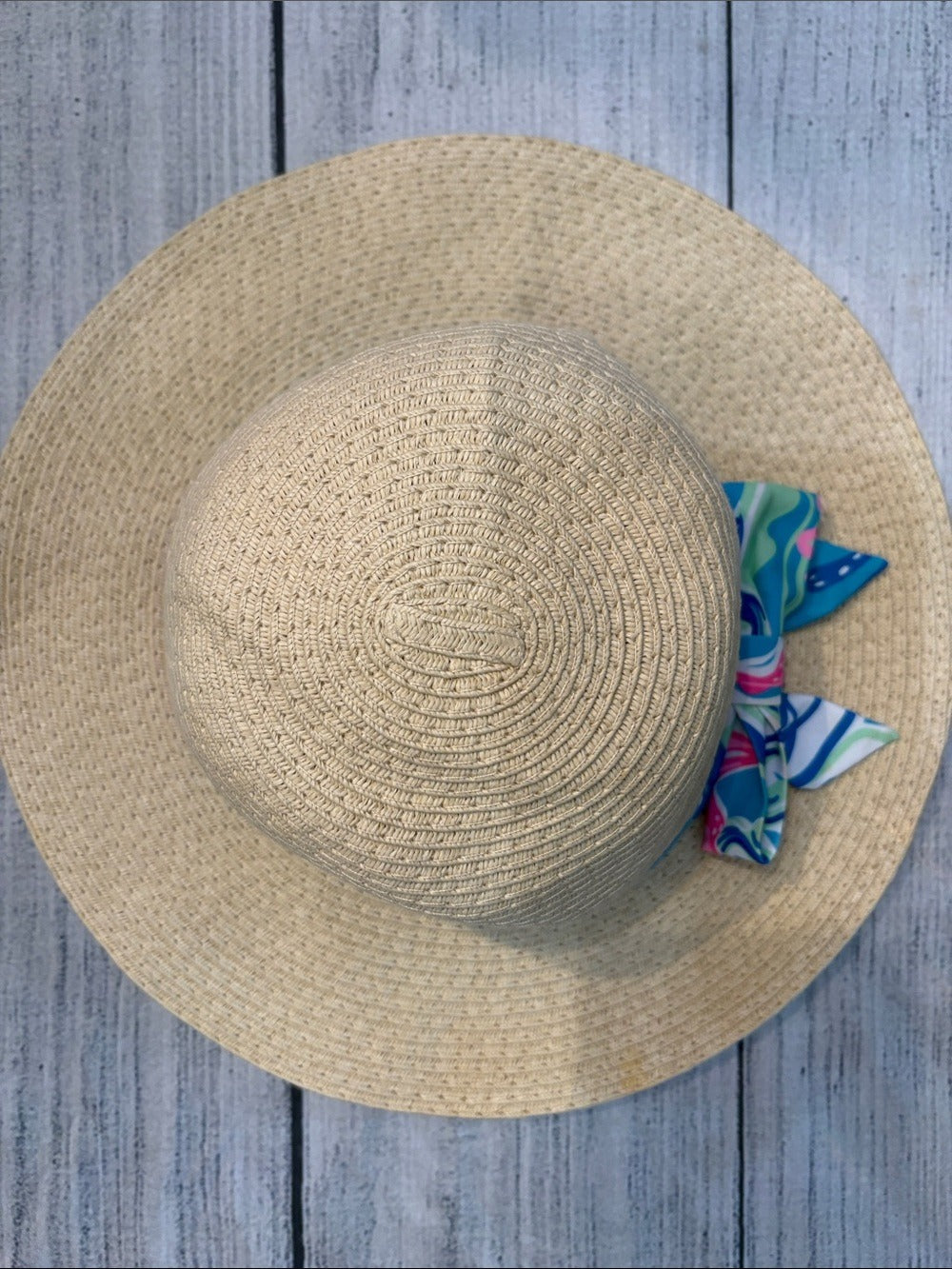 Straw hat with tropical ribbon - Image 3