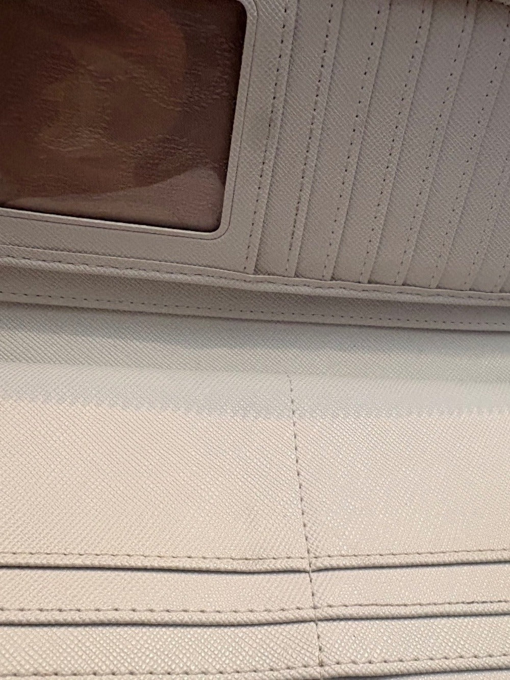 Micheal Micheal Kors Jet Set Monogram Wallet 🌟 - Image 4