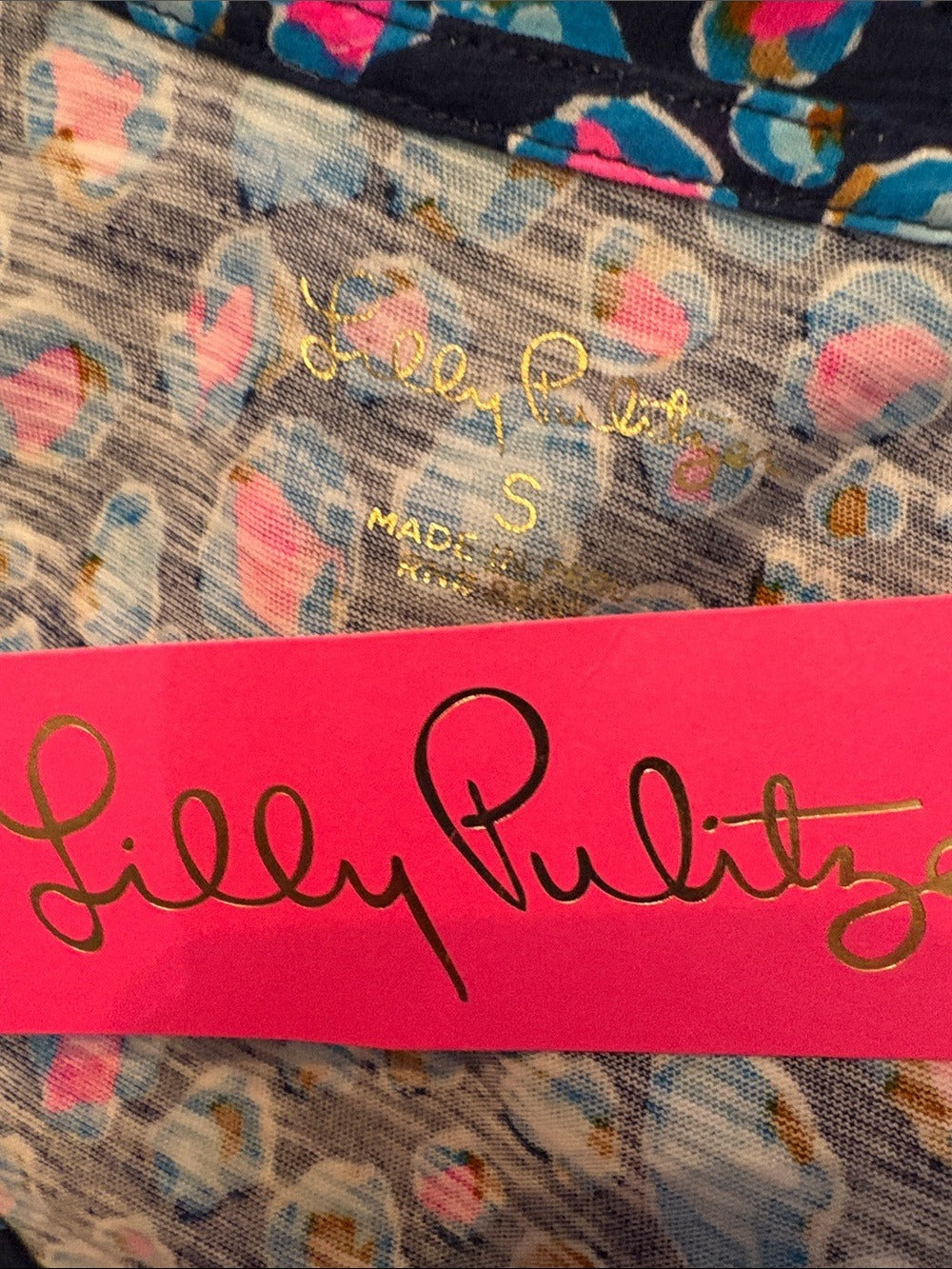 NWT Lilly Pulitzer Etta V-Neck - S 🌟 - Image 2