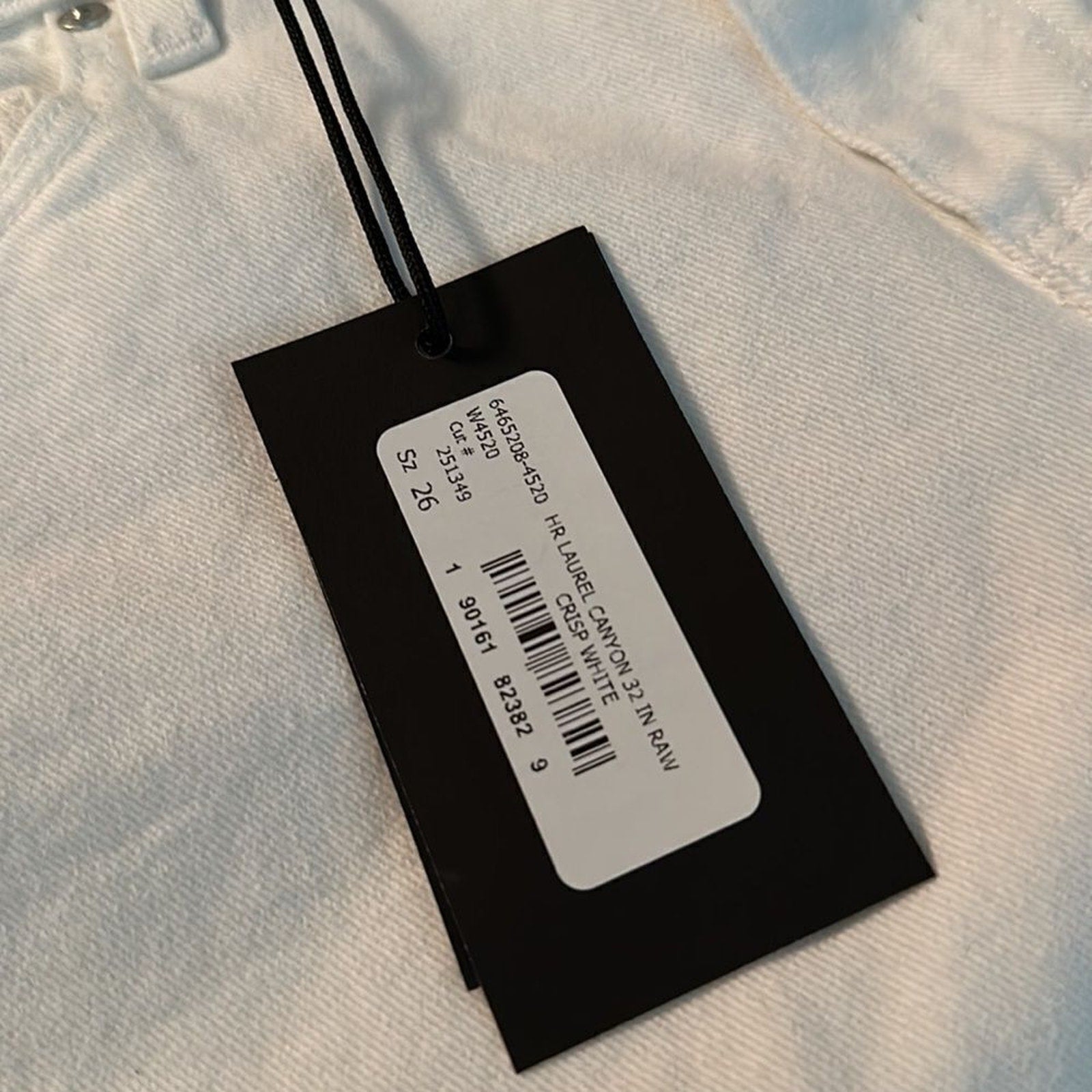 NWT Paige High Rise Laurel Canyon 32" - Crisp White - 25