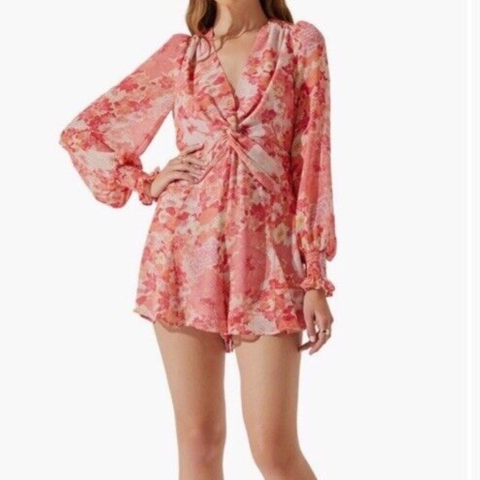 NWT Astr Open Back Long Sleeve Chiffon Romper Lined Coral Red Floral - size M