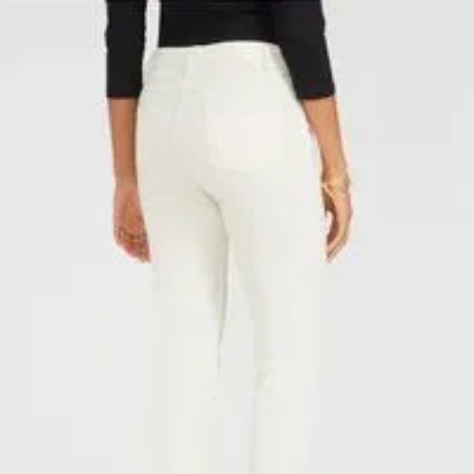 J. McLAUGHLIN Jeans White Slim Leg Denim 4-Way Stretch Cotton Size 2