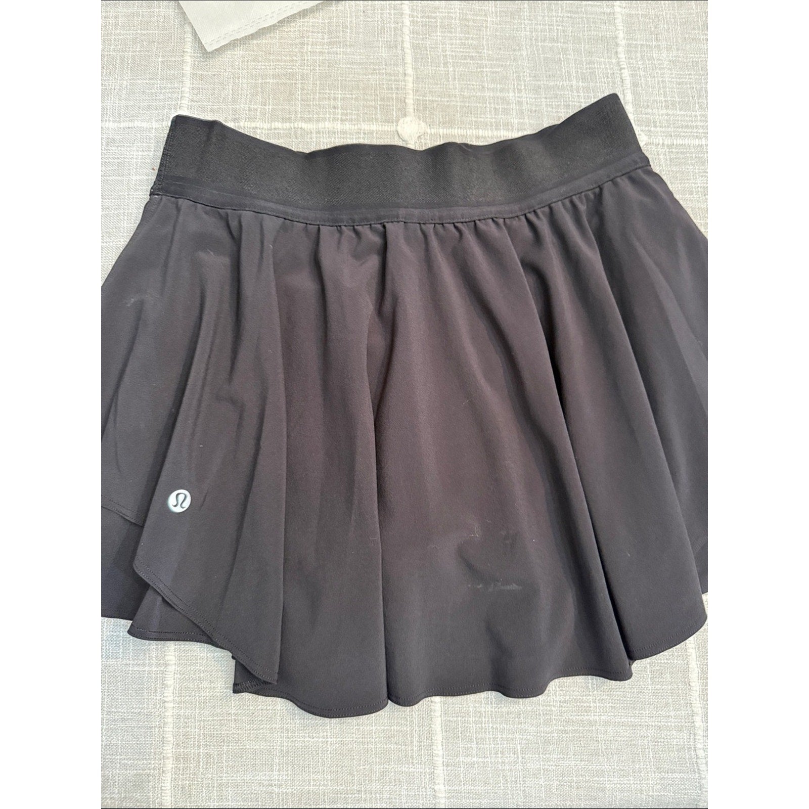 Lululemon Court Rival High Rise Skirt - 6 🌟