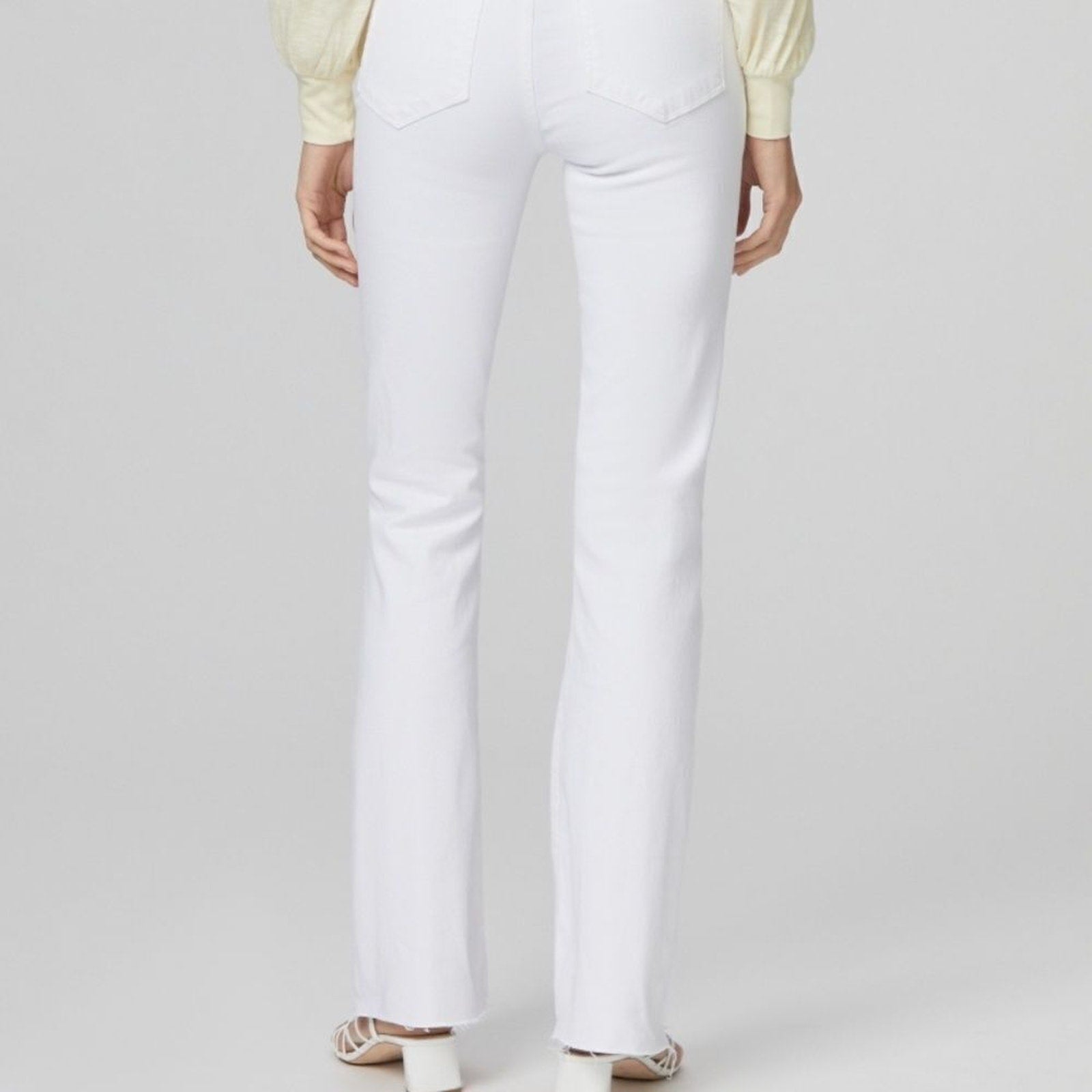 NWT Paige High Rise Laurel Canyon 32" - Crisp White - 25