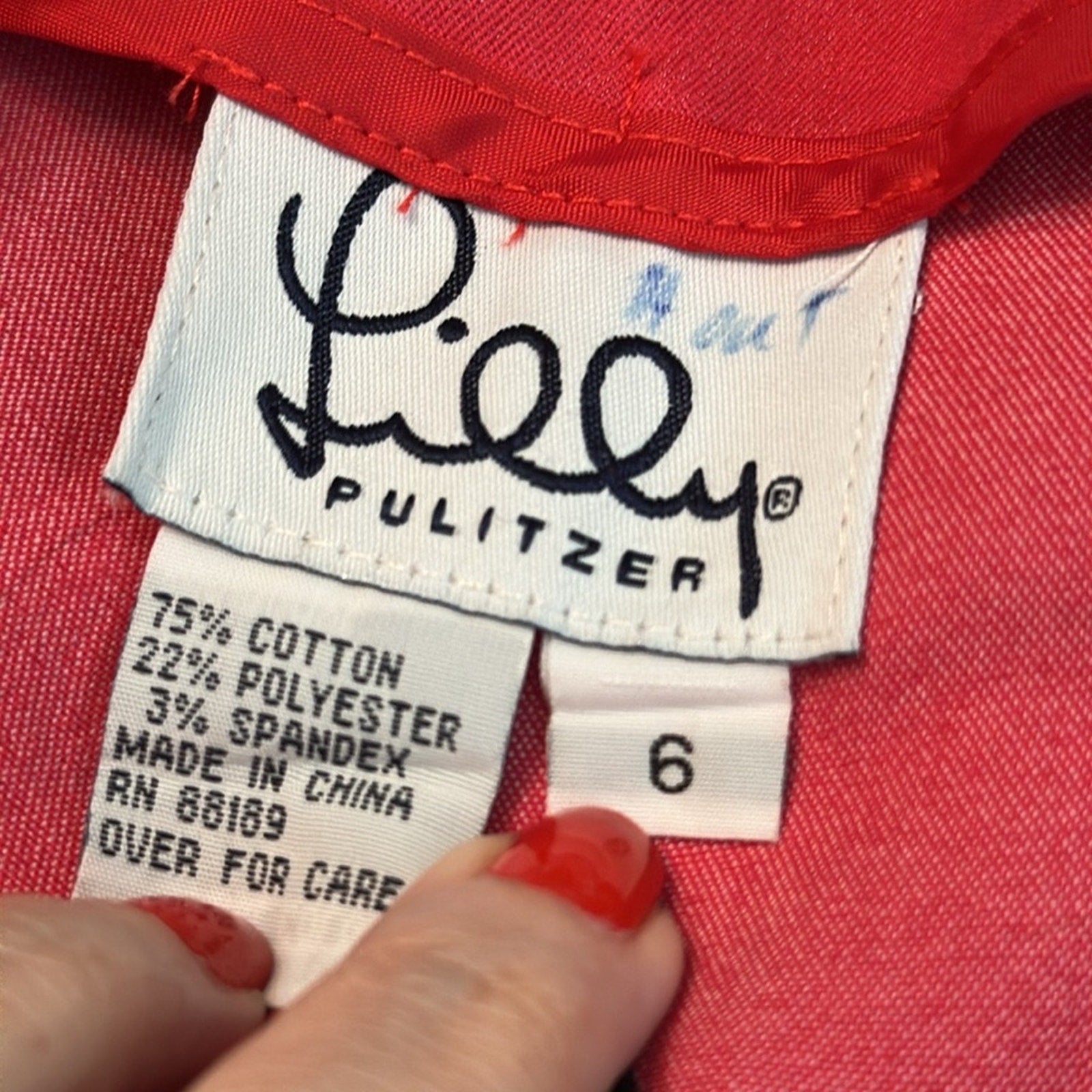 Lilly Pulitzer red vintage pants white label - size 6