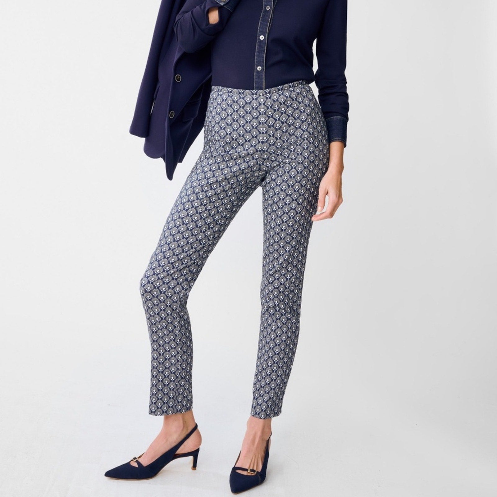 J.Mclaughlin Women's Cigarette Pants - size 4