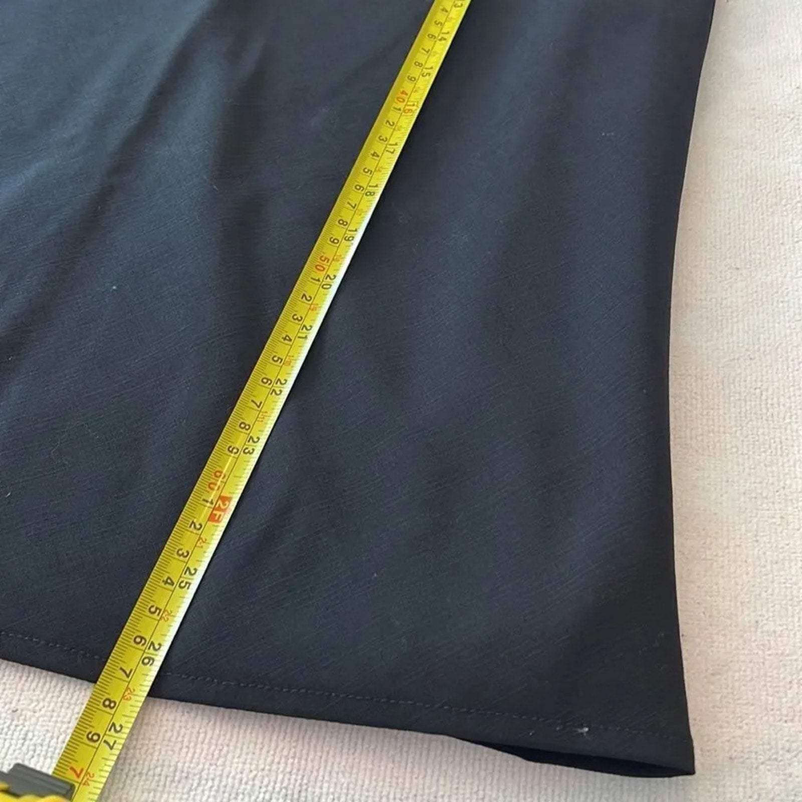 EUC Escada wool Black skirt - size 40