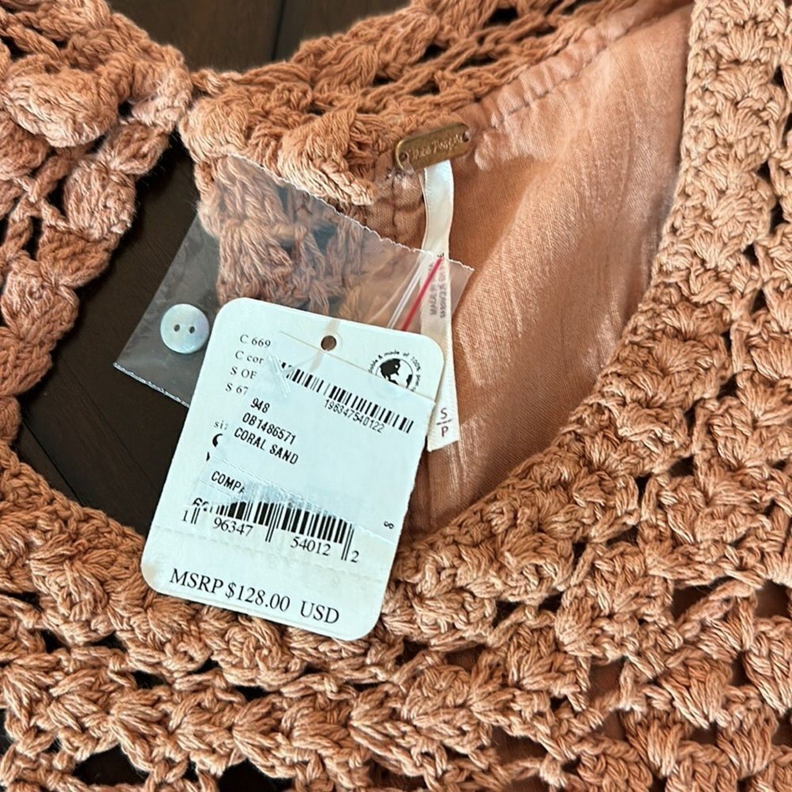 NWT FREE PEOPLE Megan Crochet Top in Coral Sand - size small