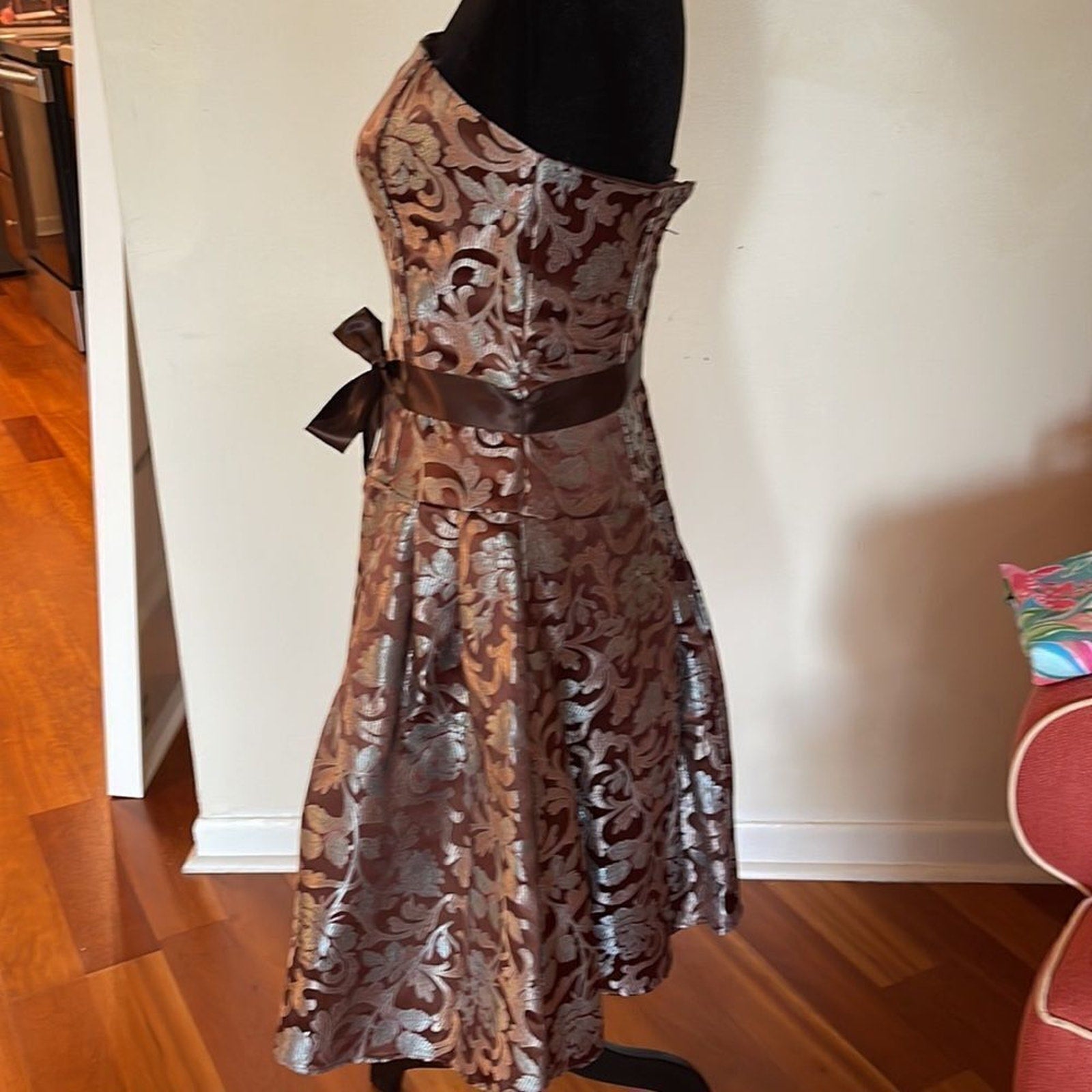 Vintage Jessica McClintock strapless brown metallic dress - size 4