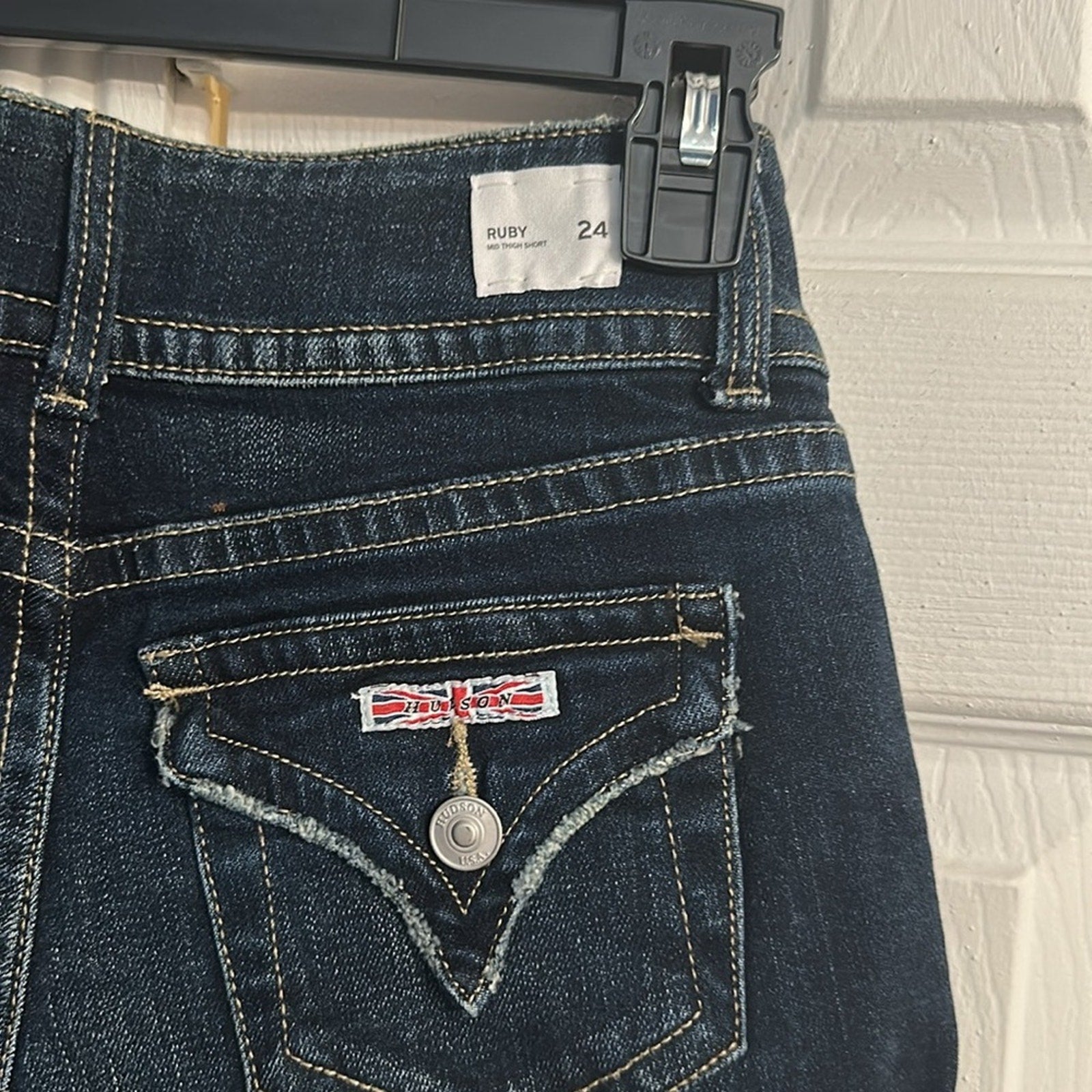 NWT Hudson Jeans Rolled Cuff Denim Ruby Shorts DEBORAH 24 NWT $145