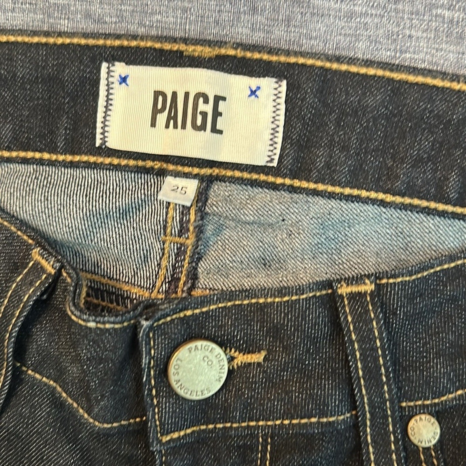 PAIGE Peg Straight Designer Denim Jeans in Bardot - size 25