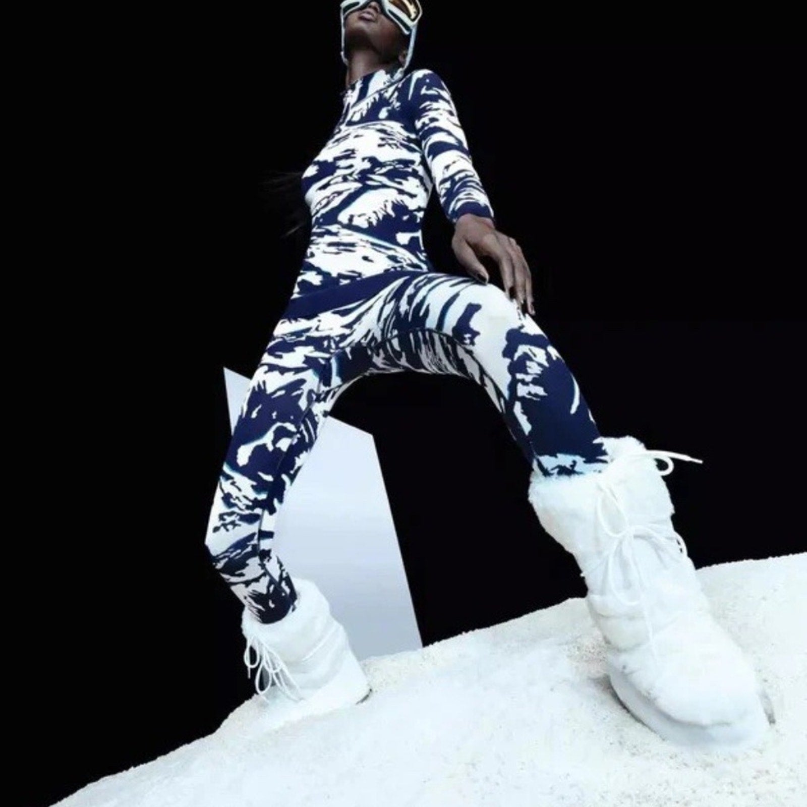 NWT Sweaty Betty Ski Base Layer Leggings SB8631A - Blue Peaks Jacquard - XS