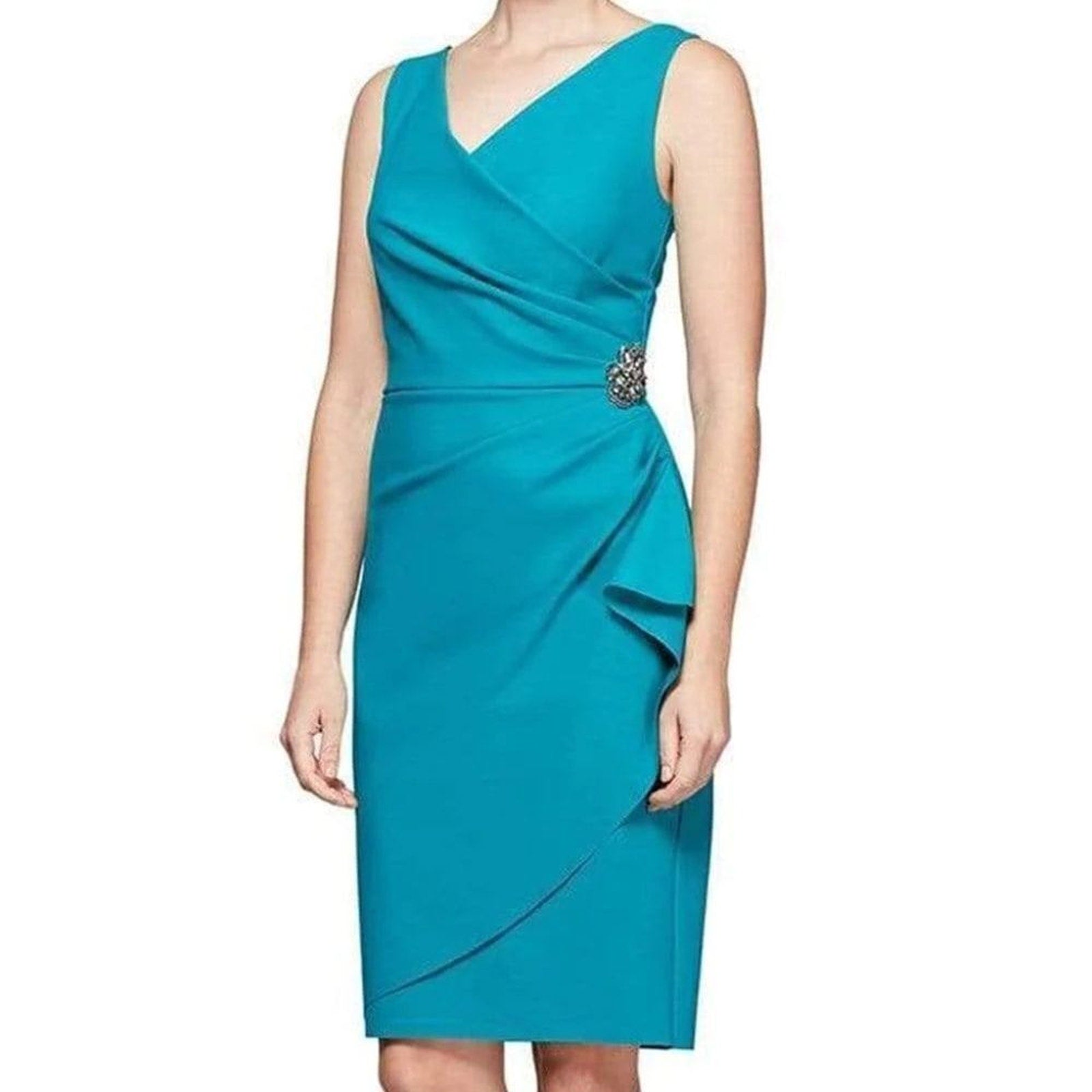 green emerald velvet dress NWT Alex Evenings Women's Slimming Short Ruched Dress with Ruffle