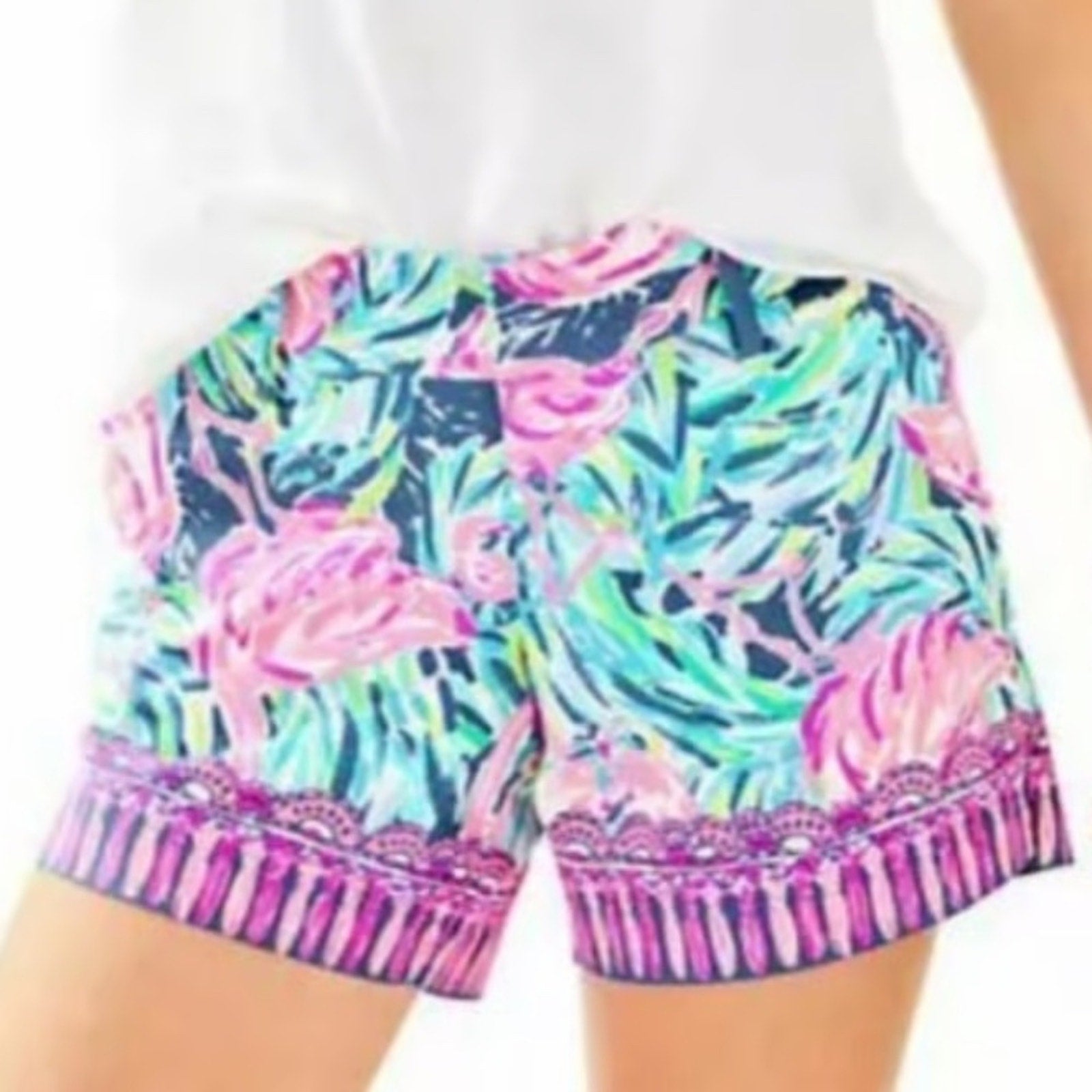 Lilly Pulitzer 5 Callan Shorts Flamenco Beach Engineered - size 6