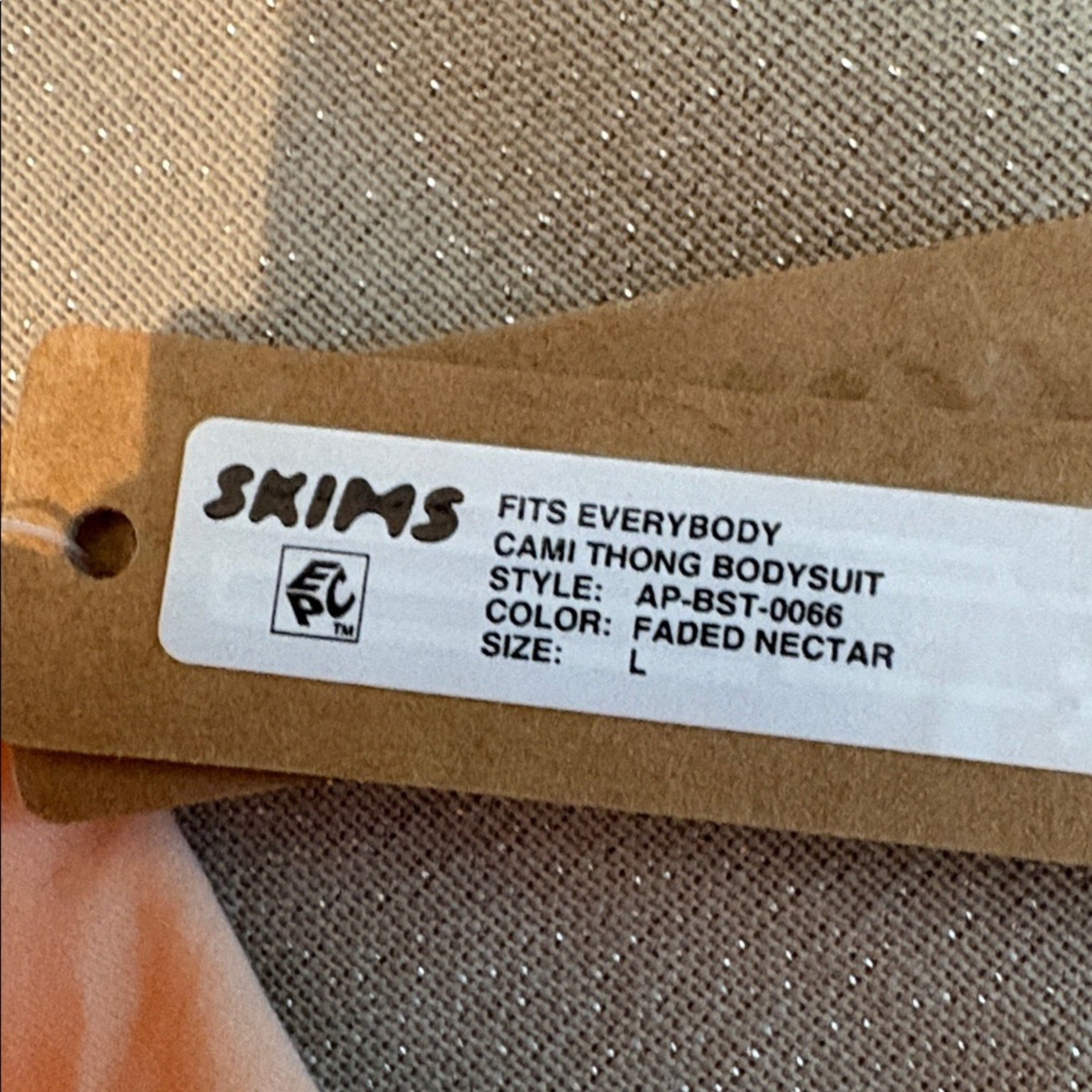 NWT SKIMS FITS EVERYBODY CAMI BODYSUIT | FADED NECTAR - size large