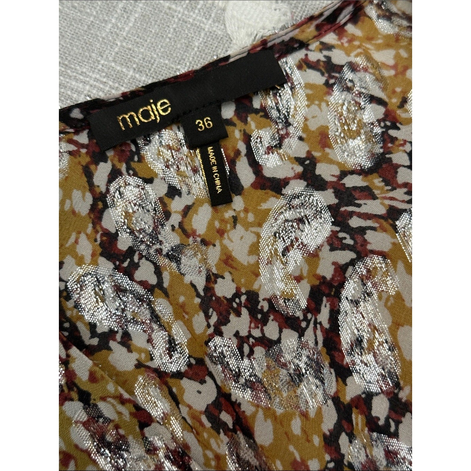 Maje Rachelle Floral Print Smocked Midi Dress in Multicolor - EU 36 🌟
