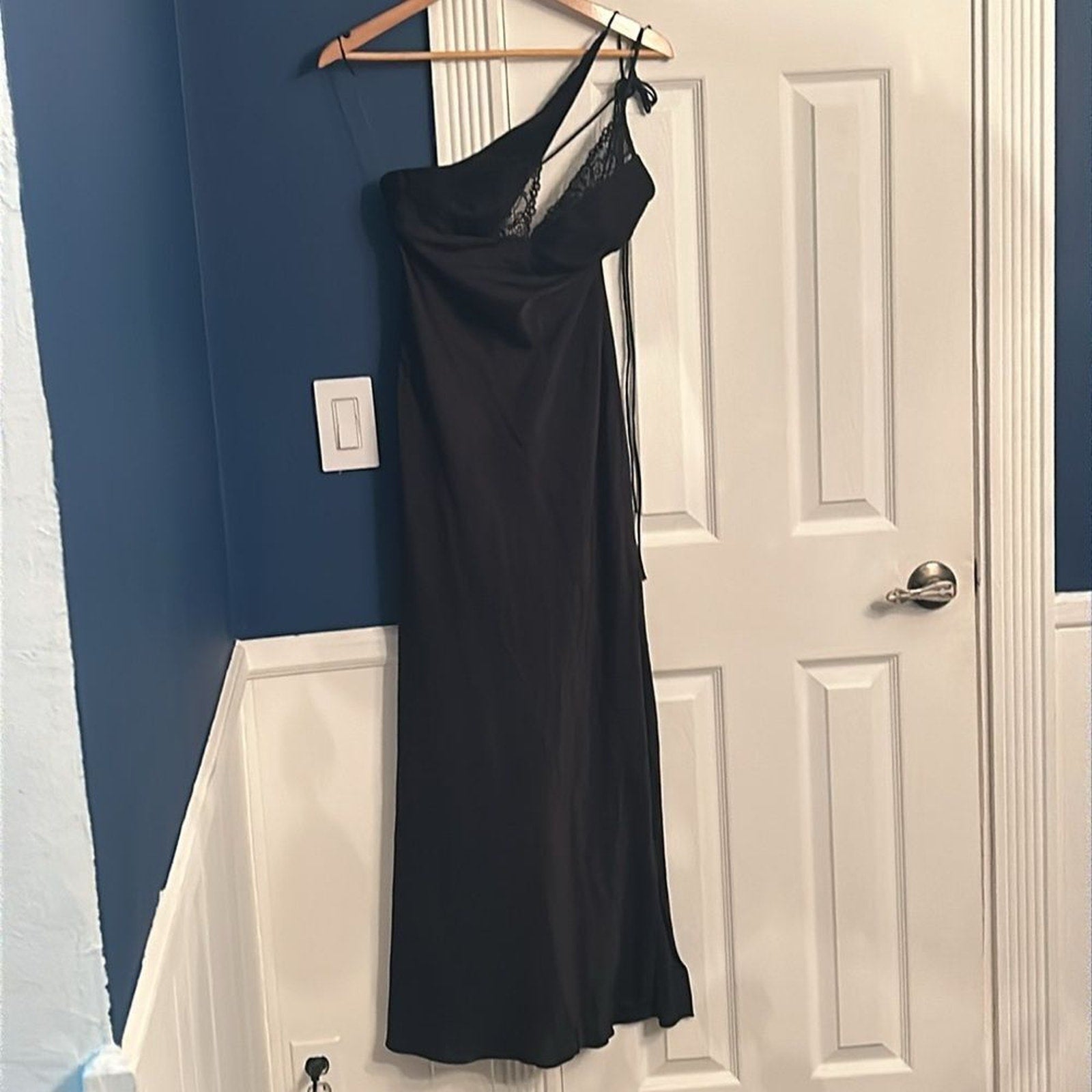 NWT Bardot Lamont Slip Dress In Black -size 4