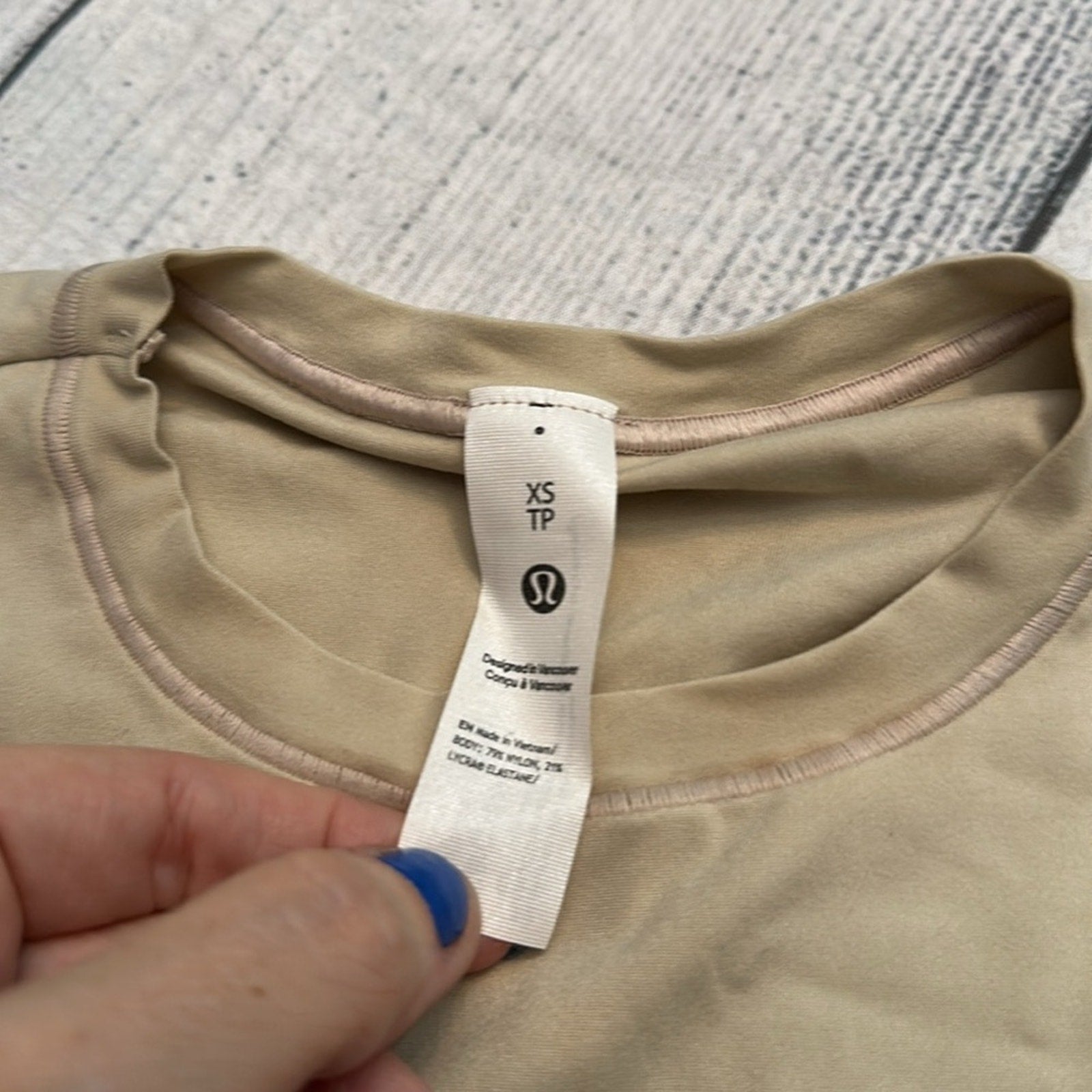 NWOT Lululemon Hold Tight Long Sleeve Shirt - XS