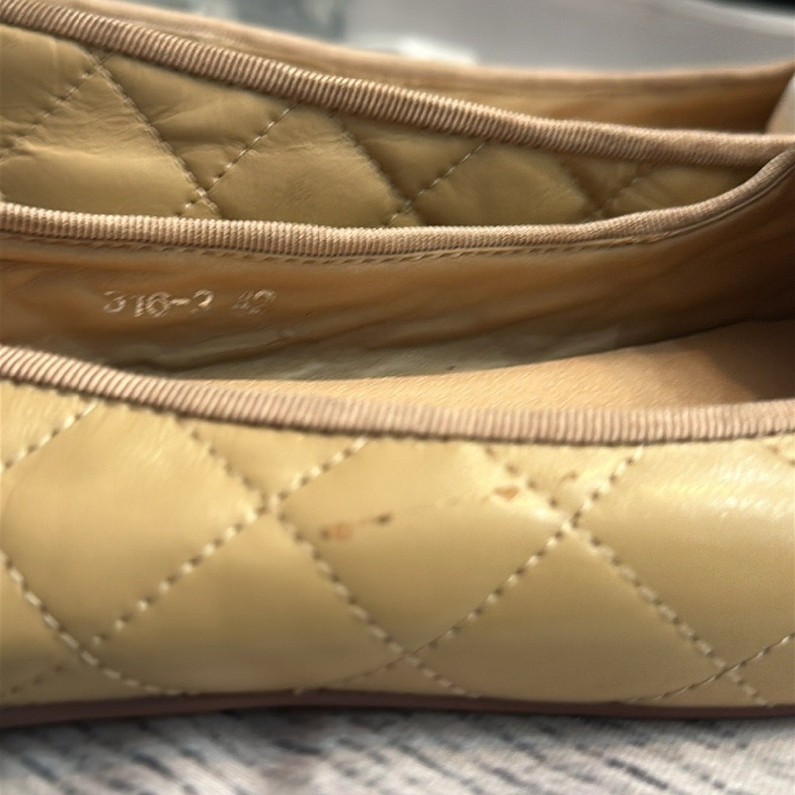Chanel ballet flats Aged Calfskin beige black - size 42 (=US 11.5)