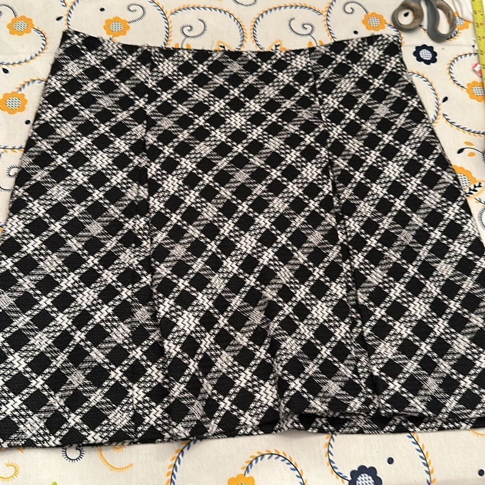 NWT Karl Lagerfeld TWEED FLARED MINI SKIRT - size 14