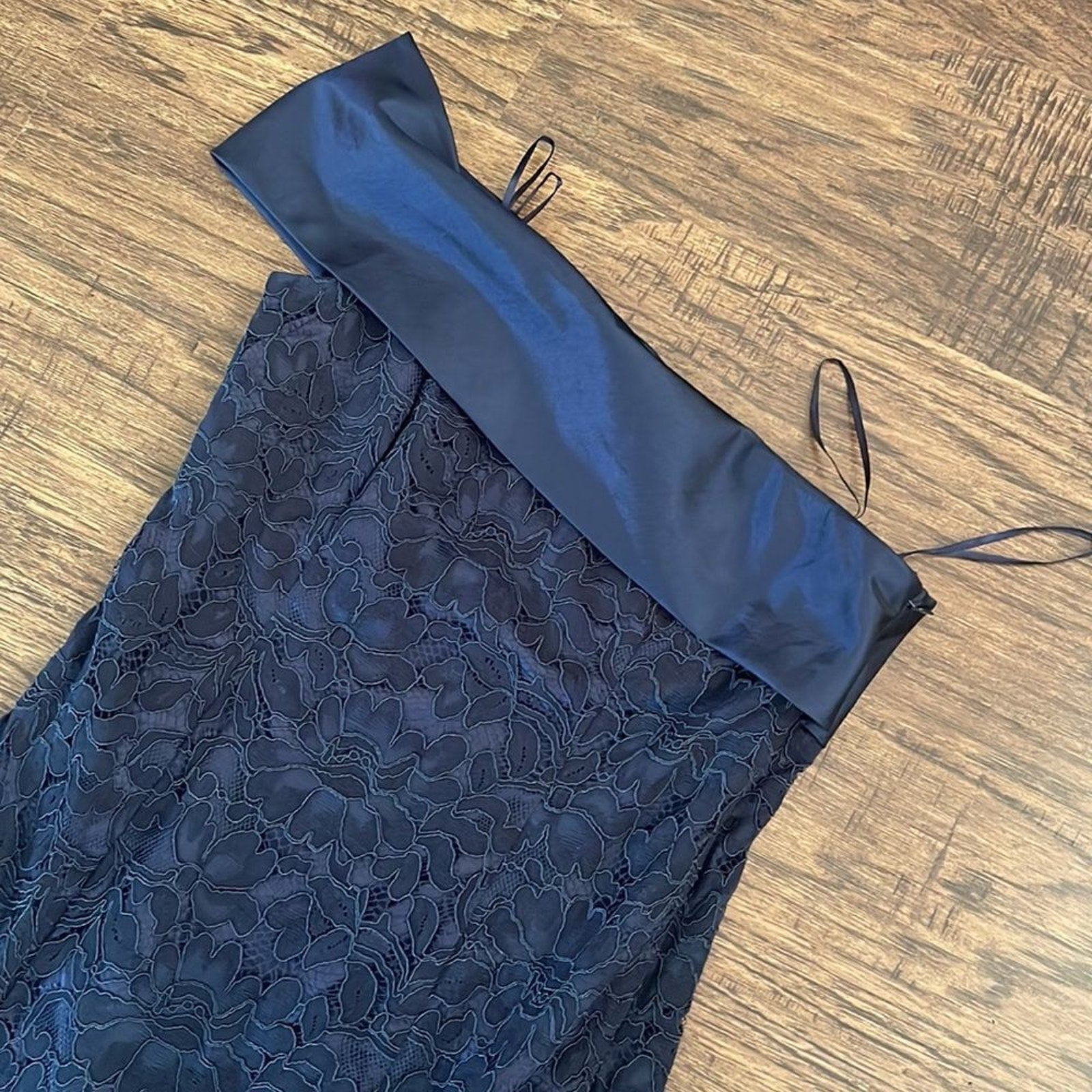 NWOT ELIZA J One Shoulder Satin Band Lace Overlay Mermaid Gown - size 14