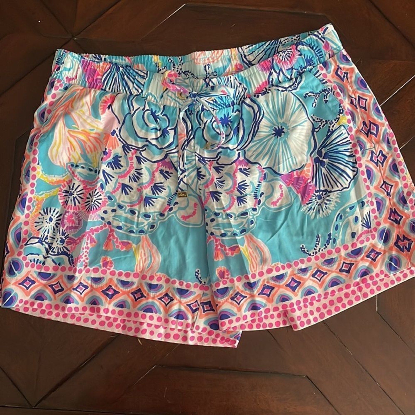 NEW Lilly Pulitzer 5” Katia Once Upon a Tide Shorts