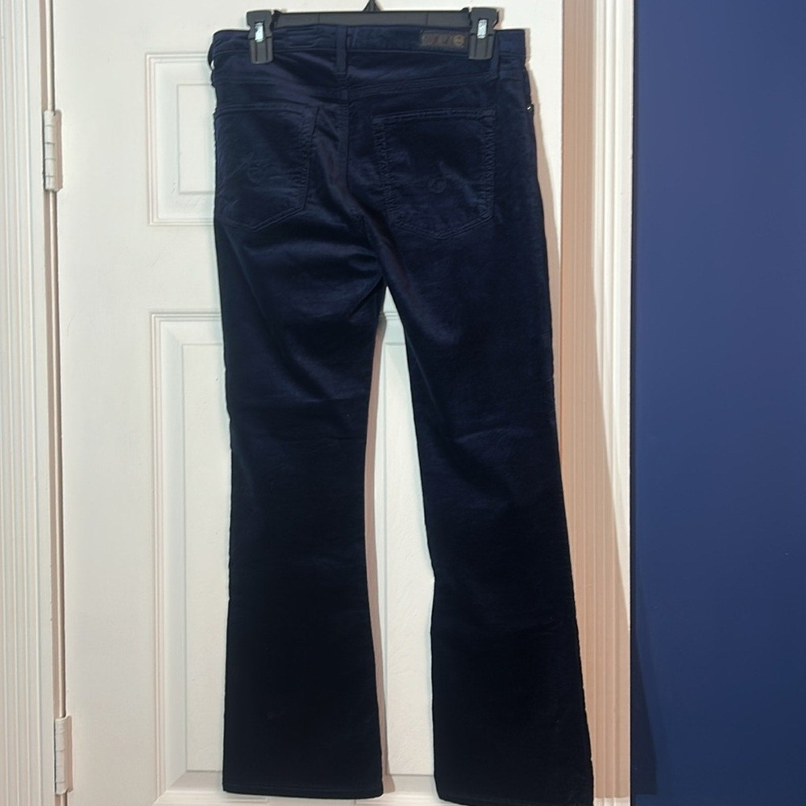 AG The Jodi Velvet Crop Pants in navy - size 27